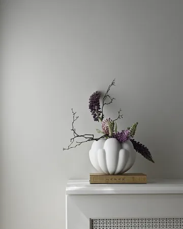Bloom Vase petit 22,5x24 cm - Bone white - 101 Copenhagen