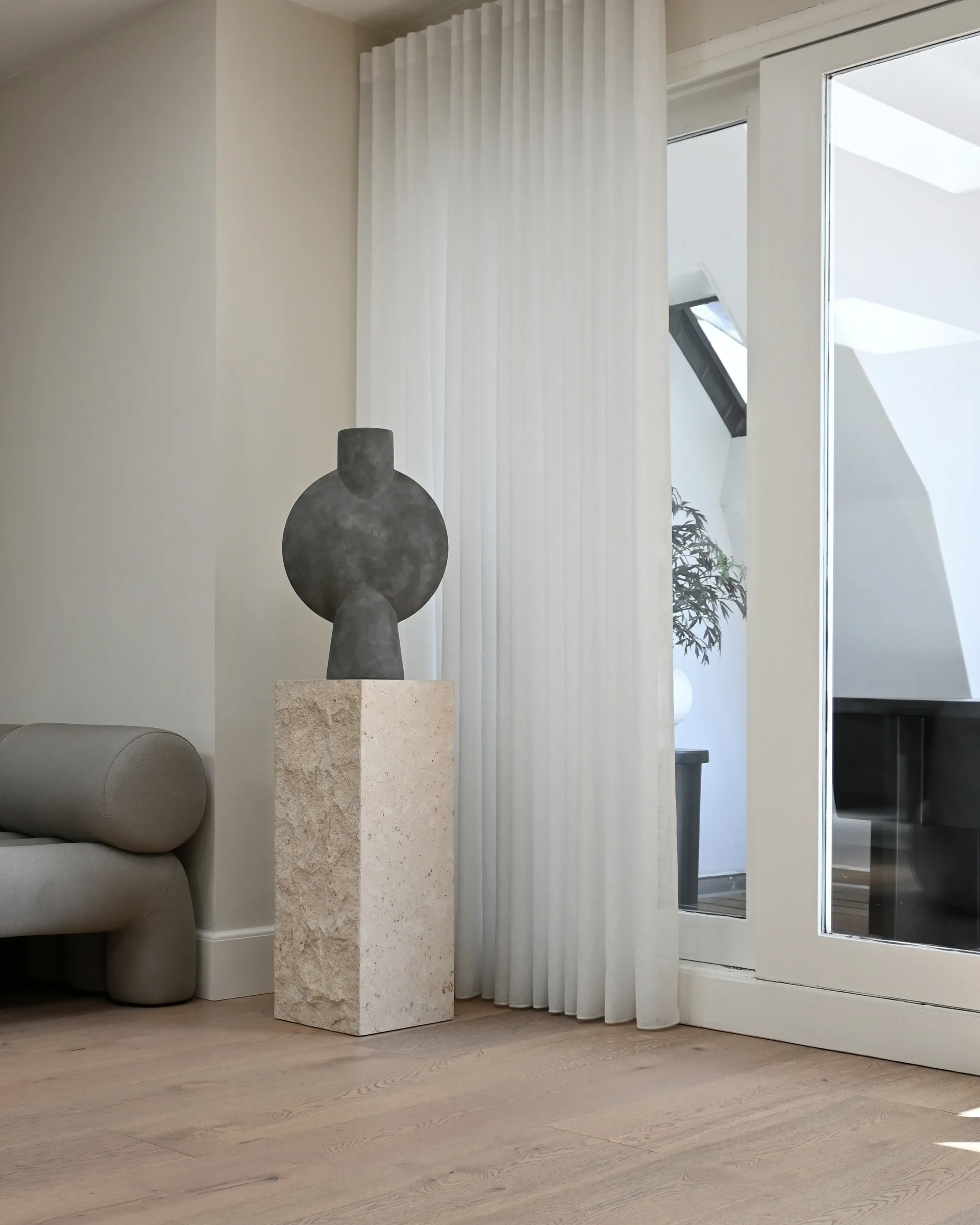 Podium Maxi 80cm, Limestone 101 Copenhagen