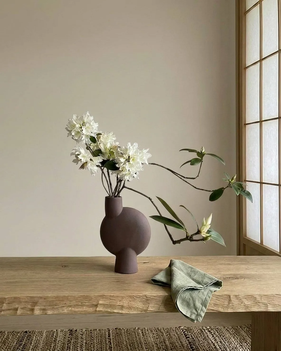 Sphere Bubl Vase Medio, Chocolate brown 101 Copenhagen