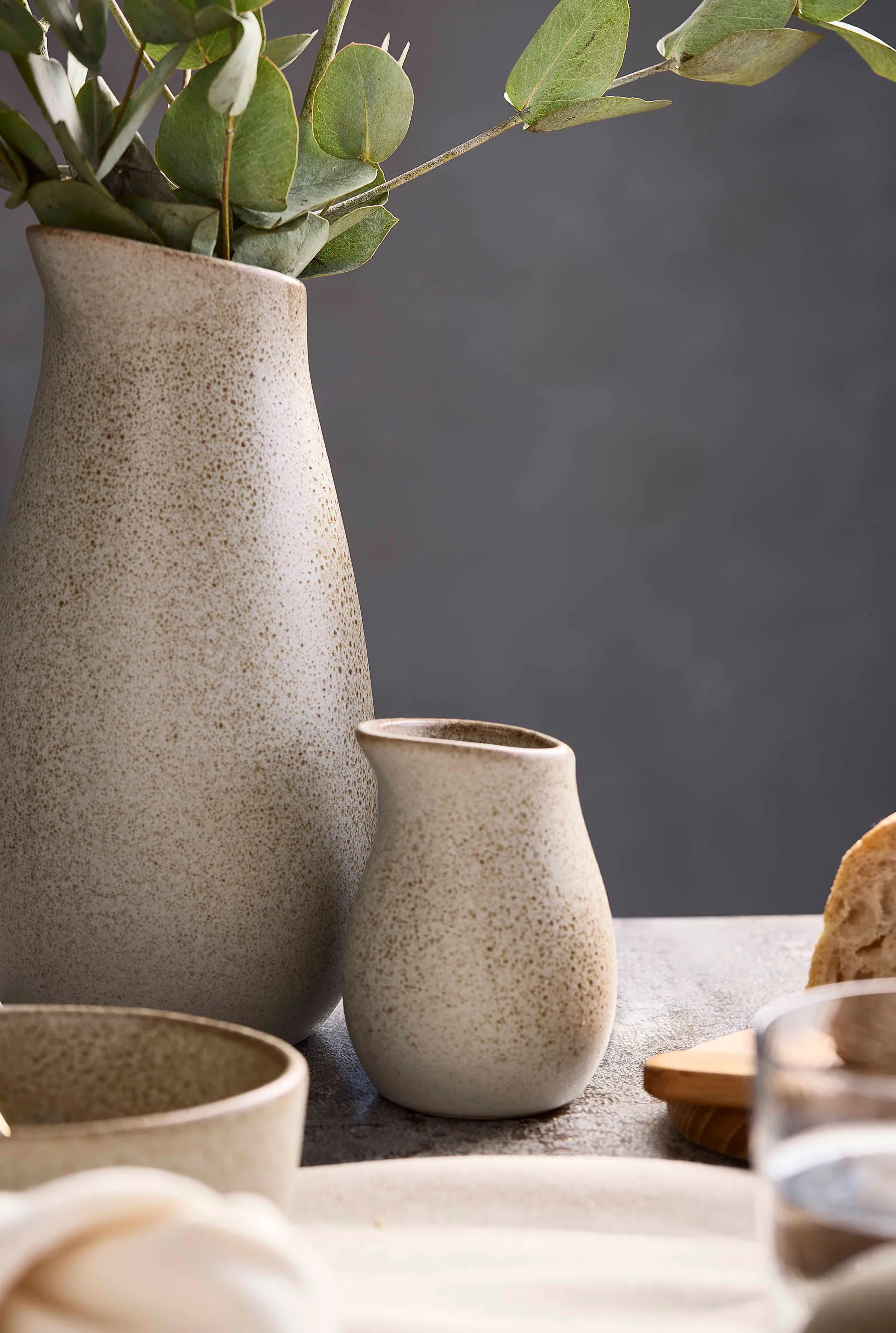 Raw Karaffe 1,2 Liter, Sandy beige Aida