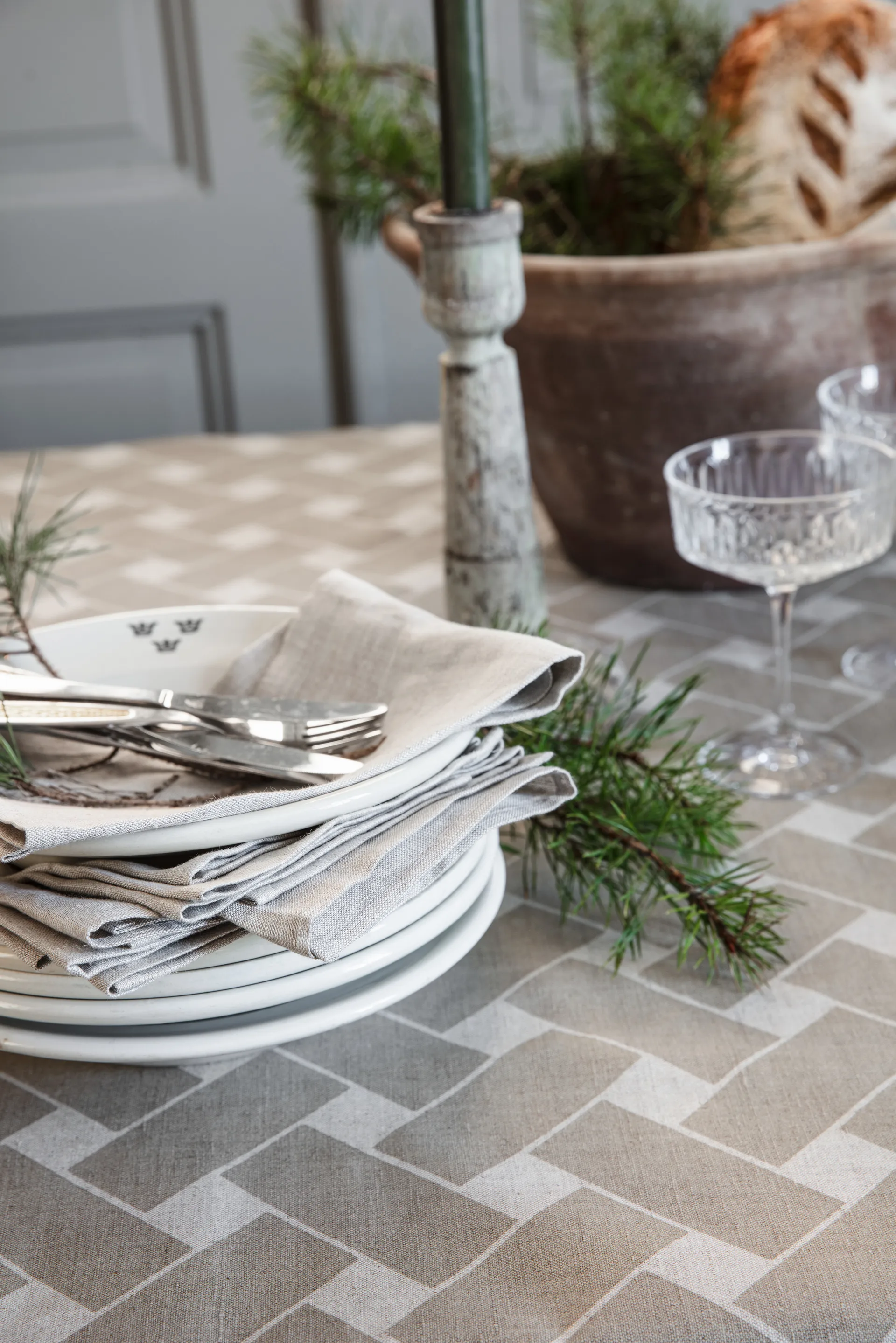 Korg XL Tischdecke 145x250 cm, Natur-Taupe Almedahls