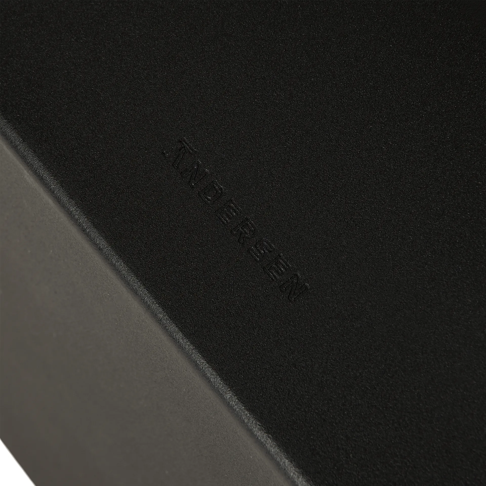 Edge Beistelltisch, Black (schwarz) Andersen Furniture