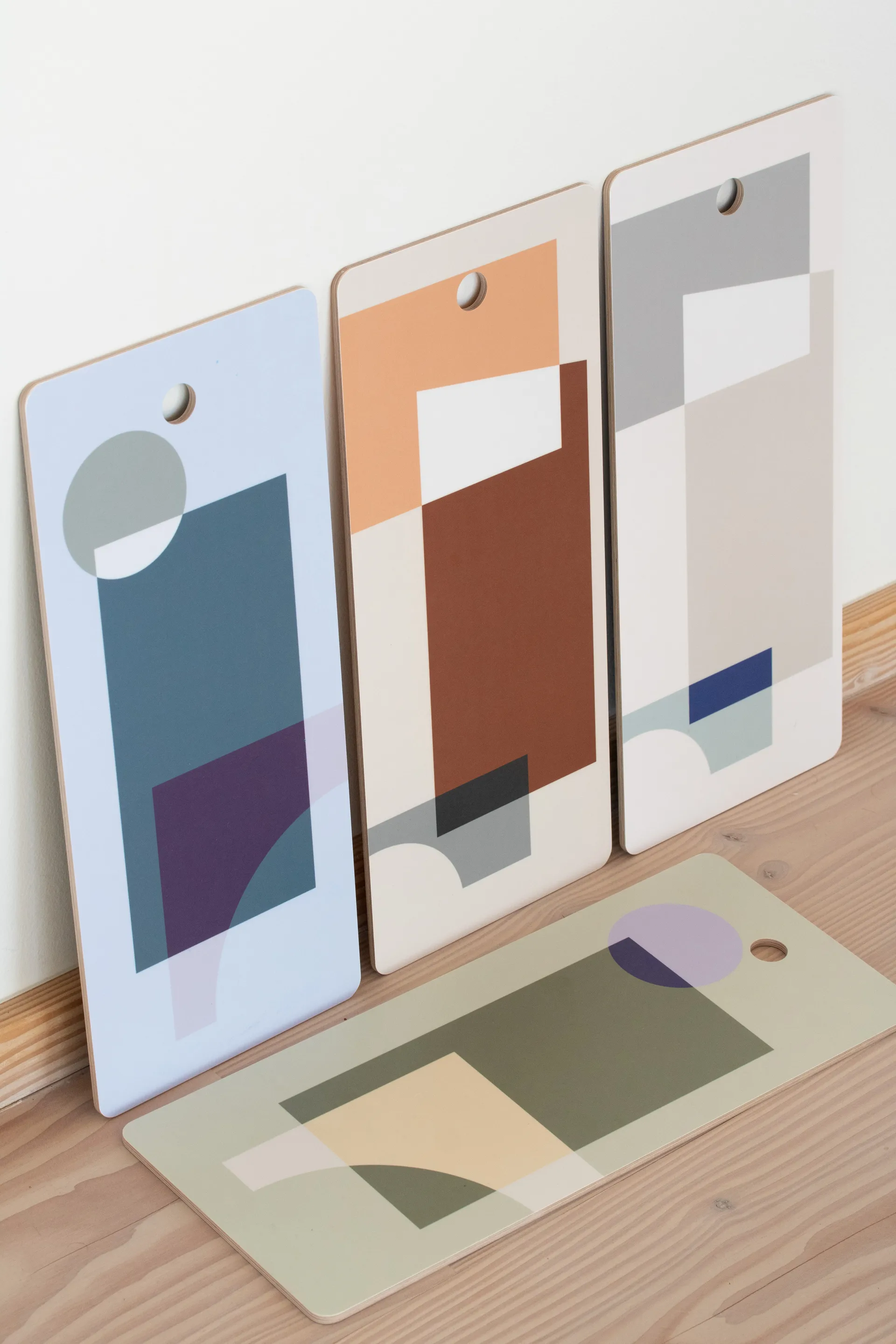 A tribute to colour Schneidebrett, Minerals - 40x17 cm Applicata