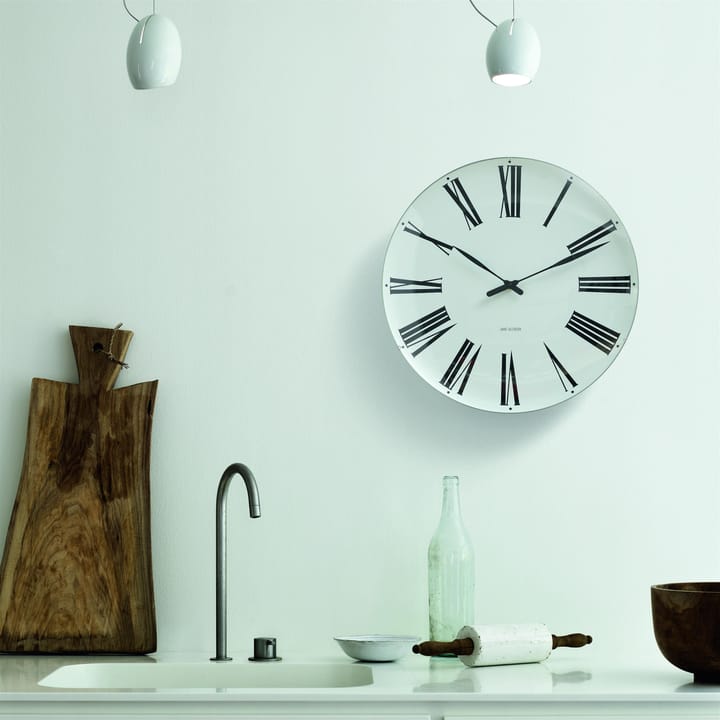 Arne Jacobsen Roman Uhr, Ø 48cm Arne Jacobsen Clocks