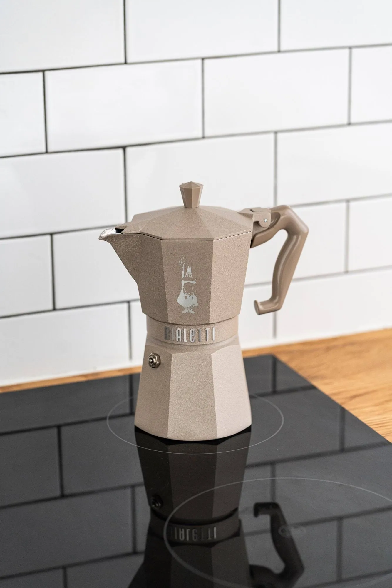 Bialetti exklusive Mokkakanne Induktion, Beige, 6 Tassen Bialetti