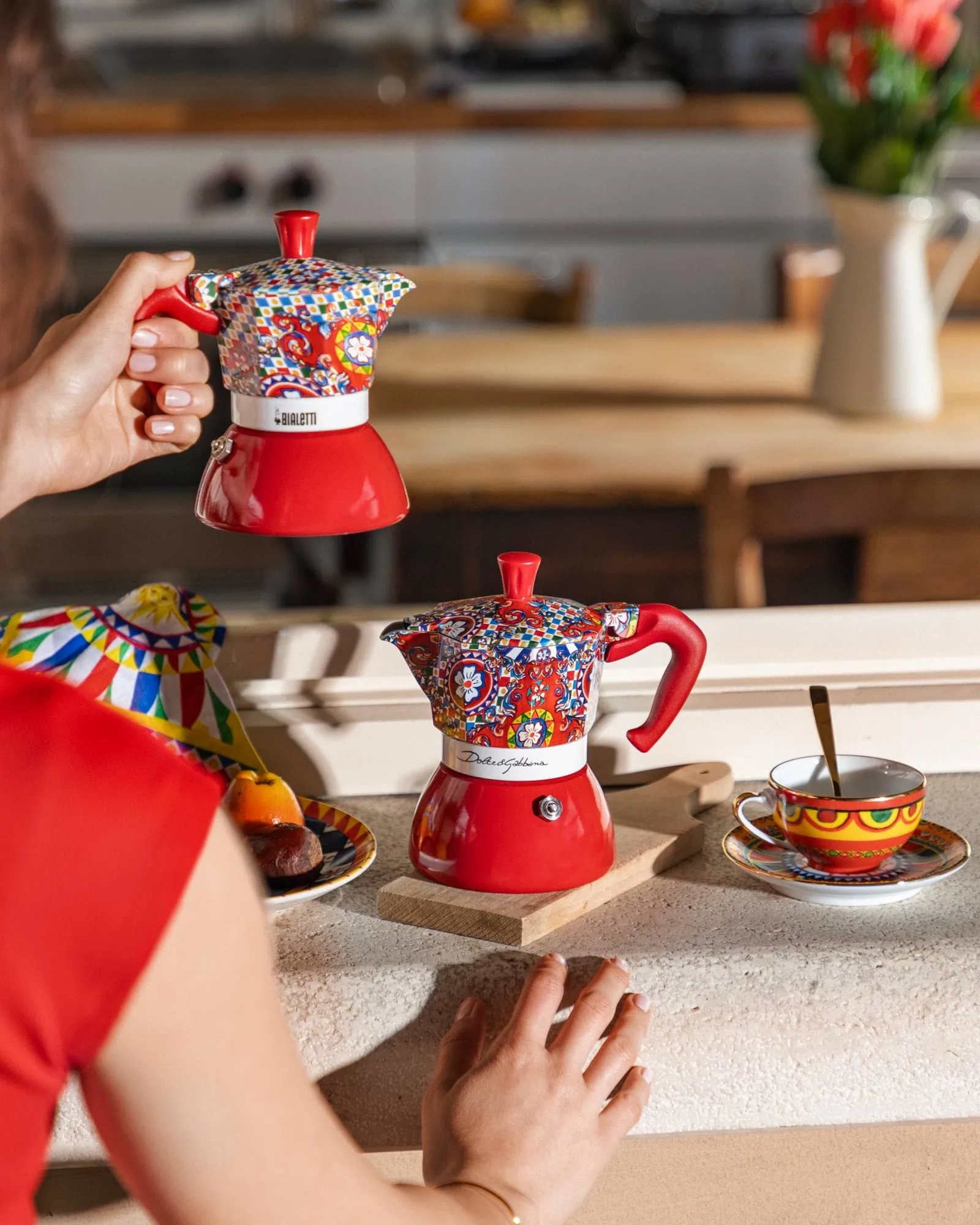 Bialetti x Dolce & Gabbana Mokkakanne Induktion, Sicilian cart, 4-telig Bialetti