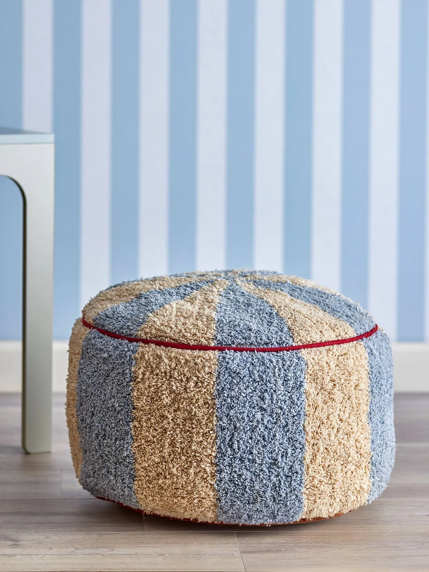 Charoline Pouf Ø44cm, Blau-Weiß-Rot Bloomingville