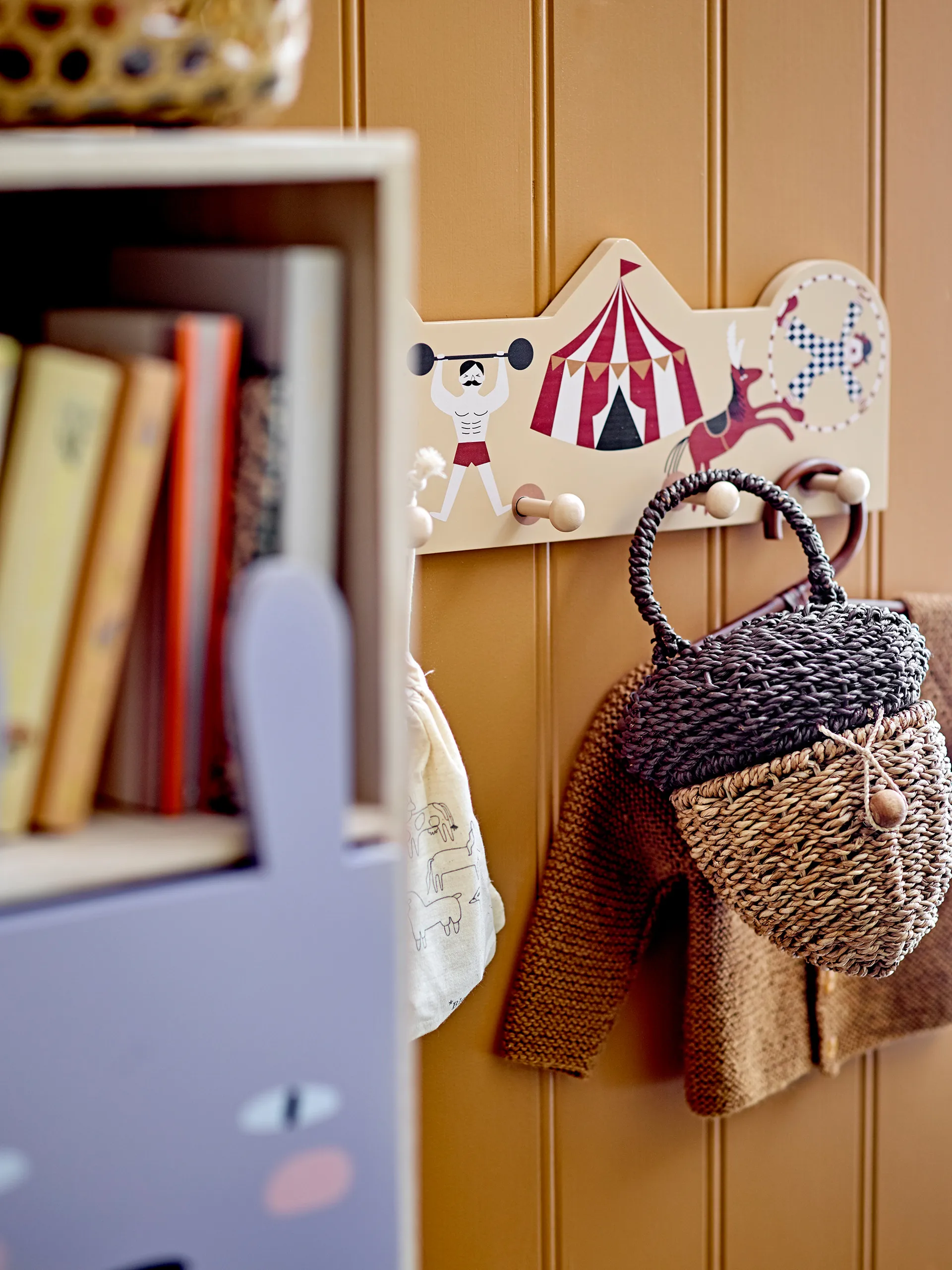 Miou Kleiderhaken, Zirkus Bloomingville