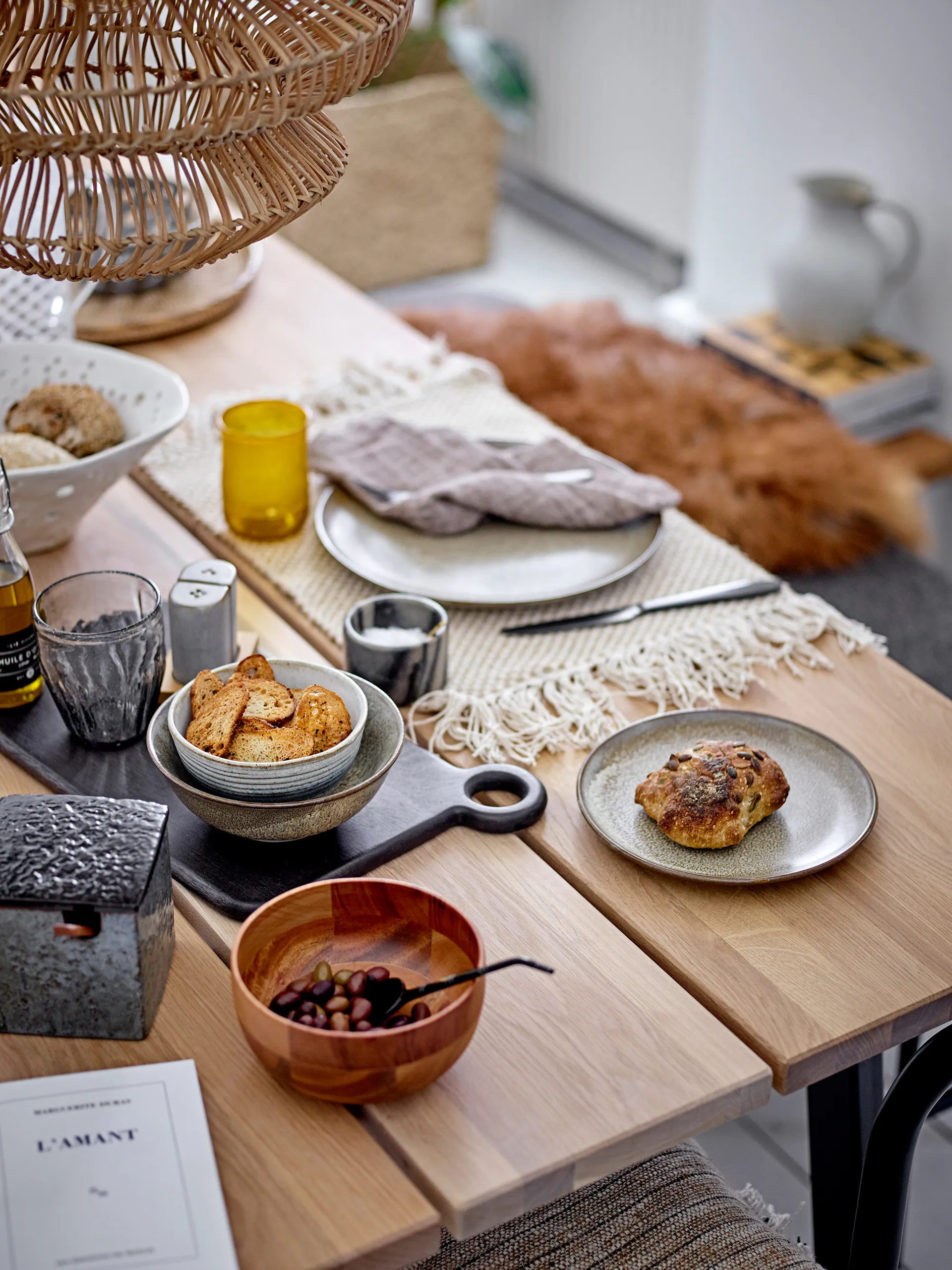 Nohr Teller braun, Ø28cm Bloomingville