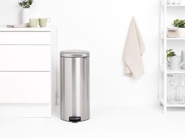 New Icon Treteimer 30 liter - Matt steel fingerprint proof - Brabantia