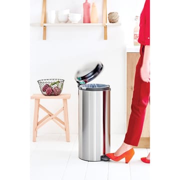 New Icon Treteimer 30 liter - Matt steel fingerprint proof - Brabantia