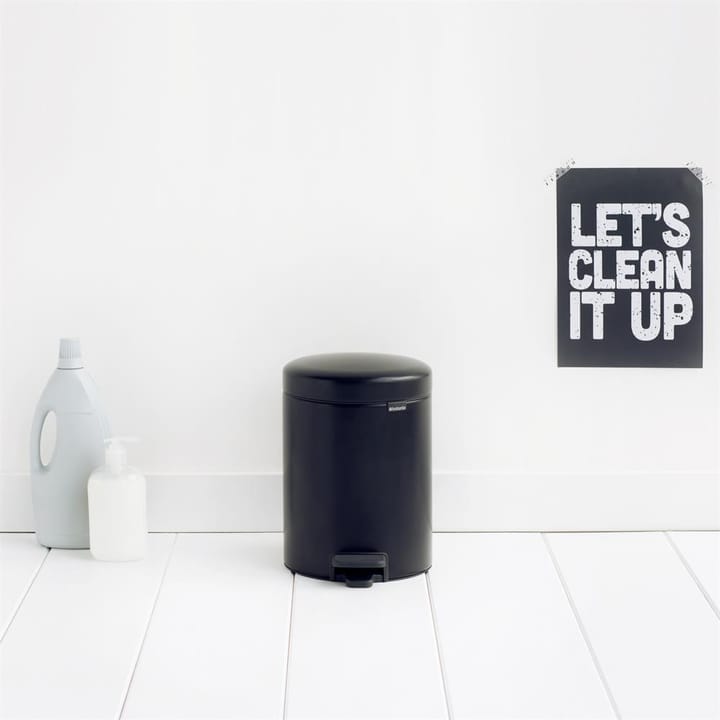 New Icon Treteimer 5 Liter, Matt black (schwarz) Brabantia