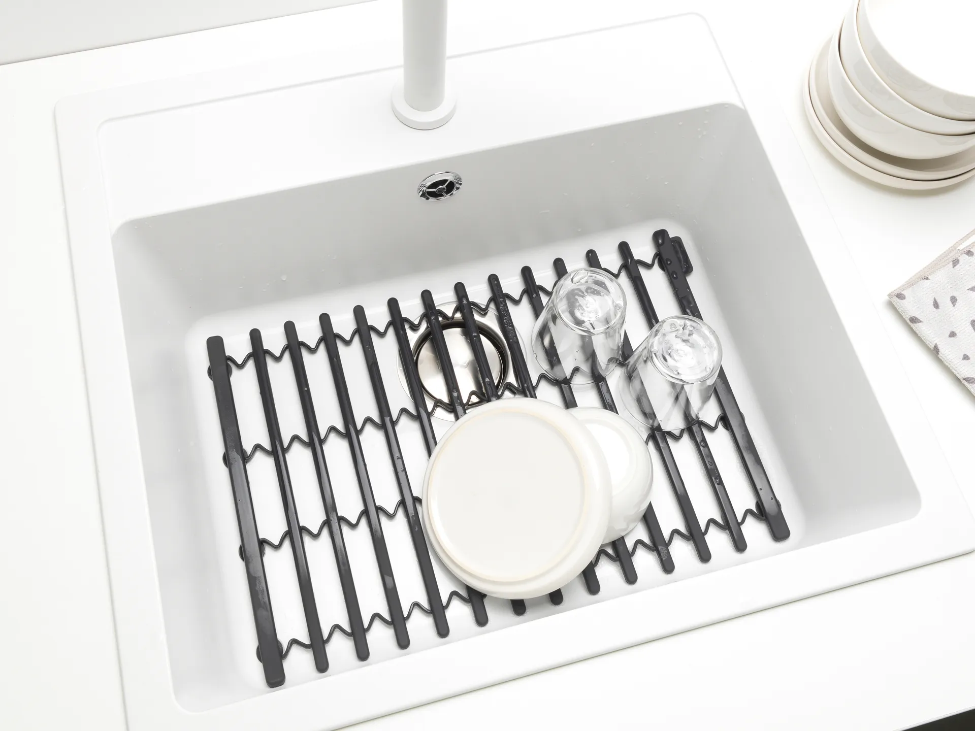 Sinkside Spülablage 30 x 30cm, Dunkelgrau Brabantia