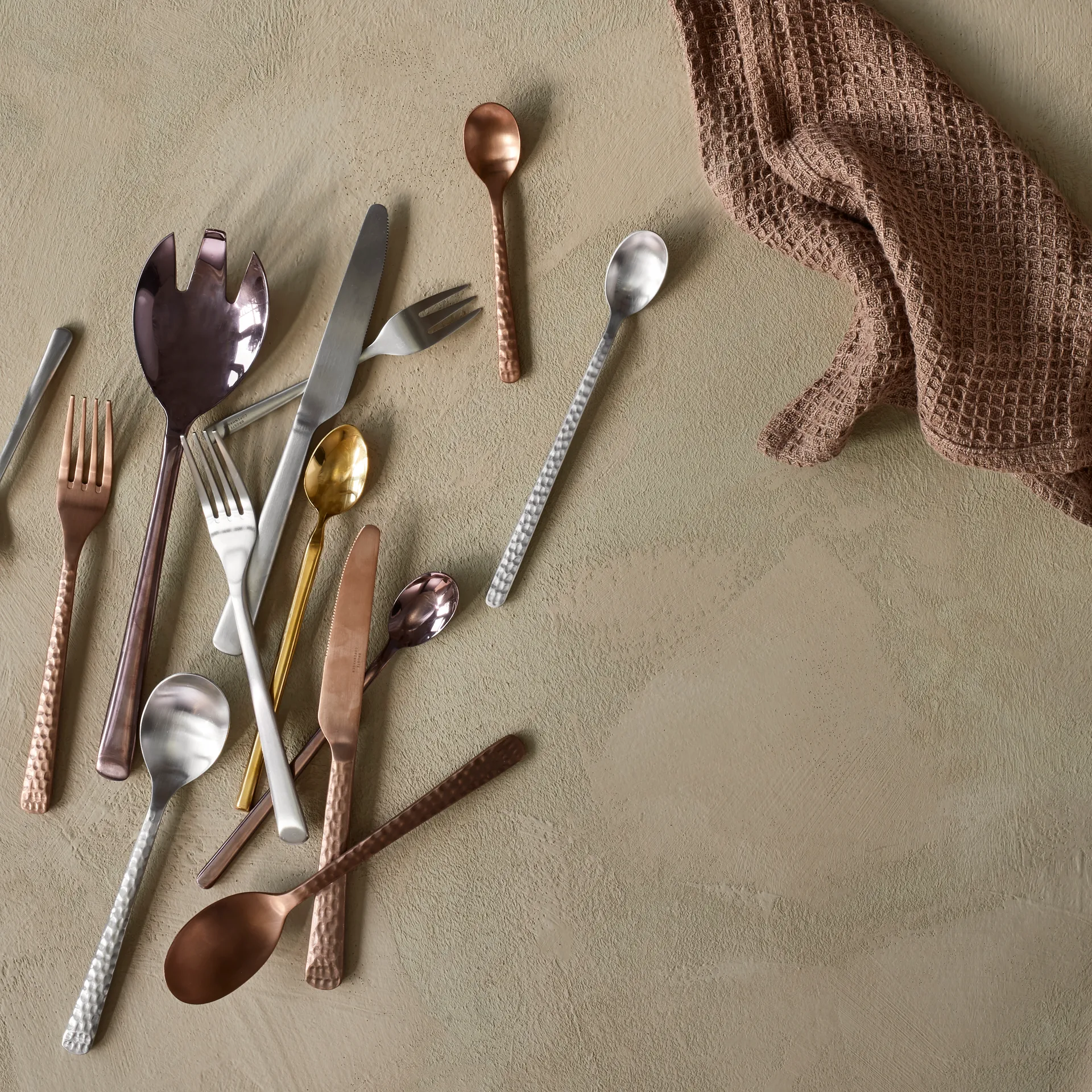 Hune Besteck 16 Teile, Copper hammered Broste Copenhagen