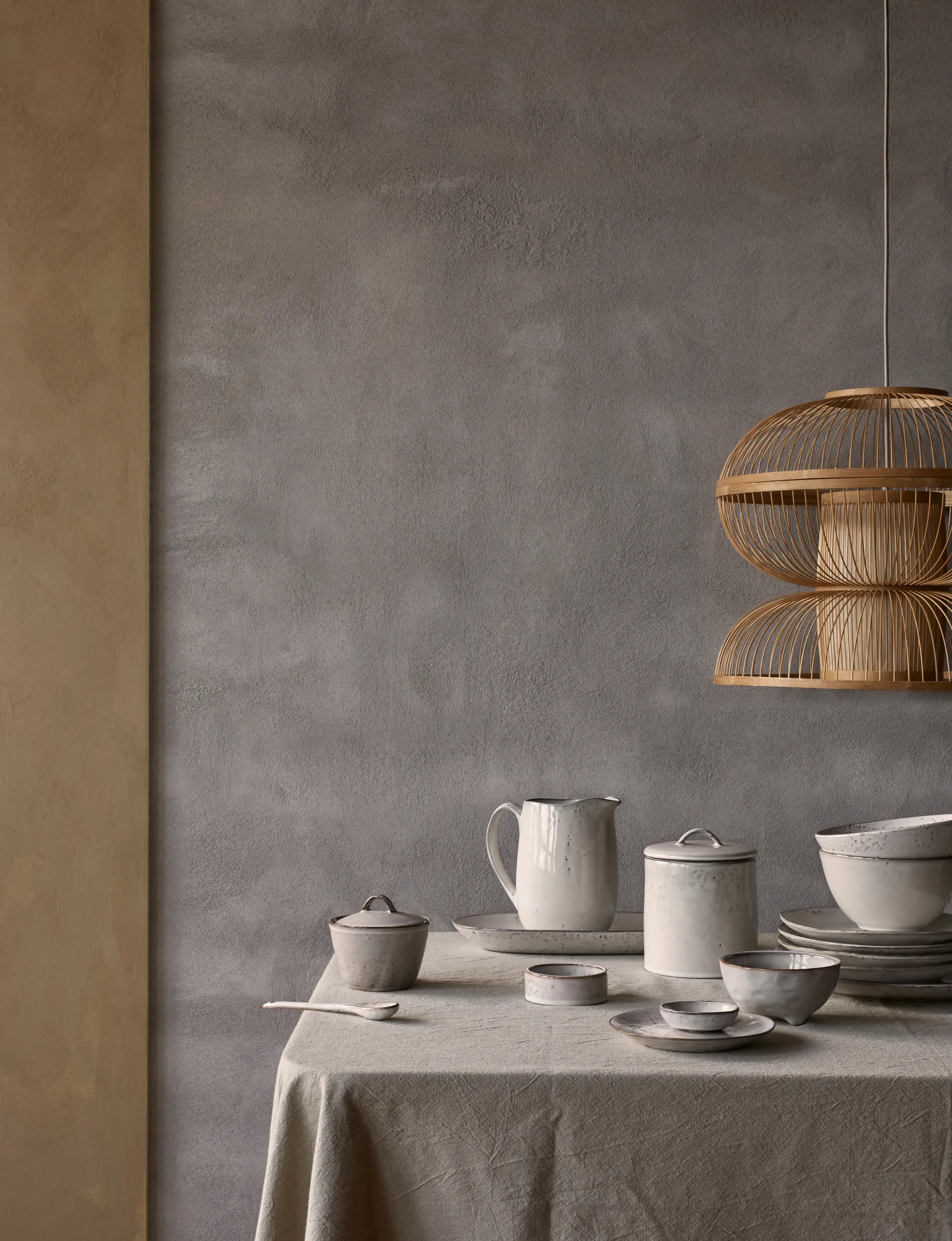 Nordic Sand Schale auf Fuß, Ø11cm Broste Copenhagen