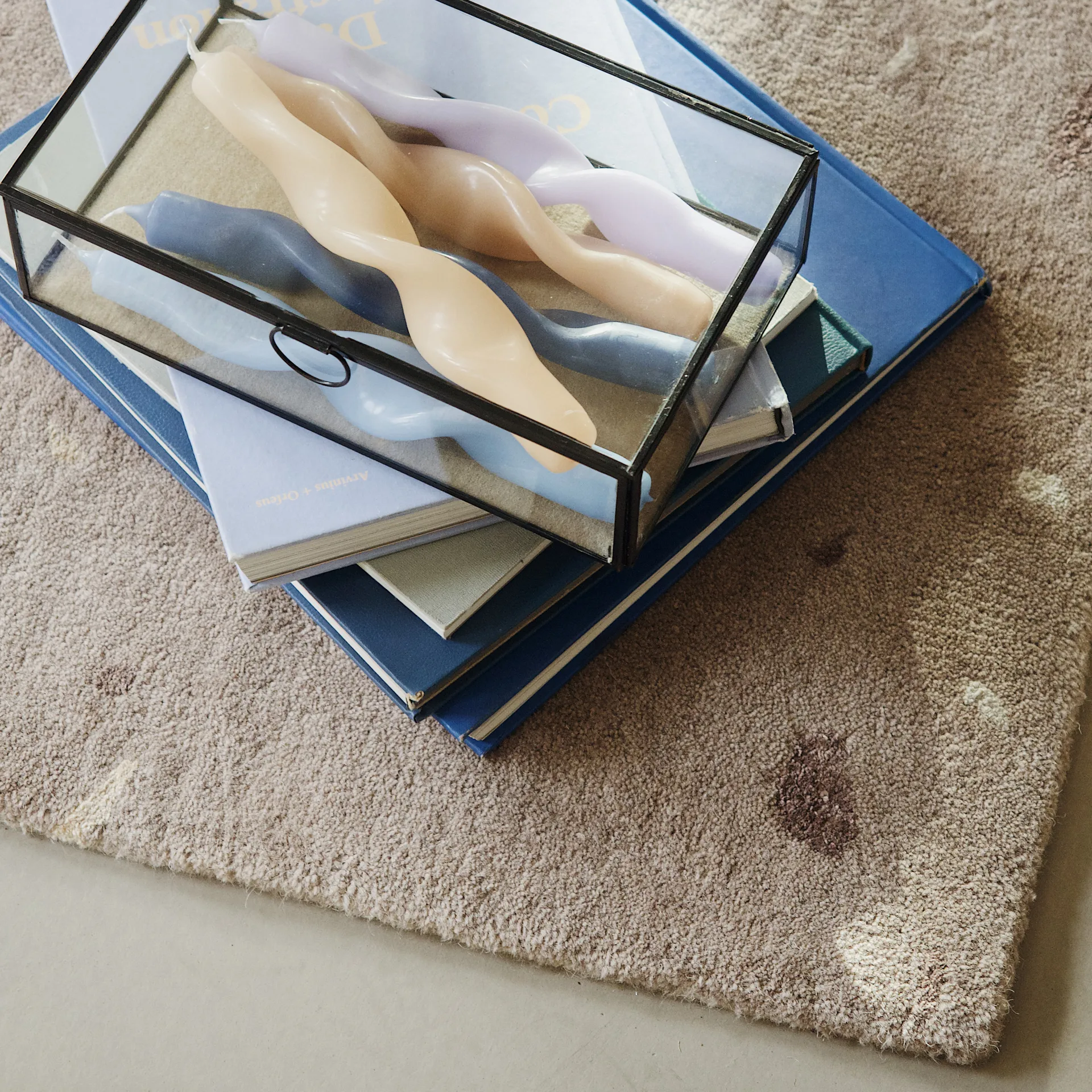 Terrazzo Wollteppich 140 x 200cm, Carafe brown-blue spot Broste Copenhagen