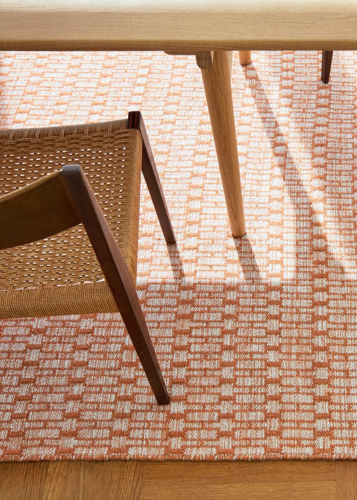 Mahi Teppich 170 x 240 cm, Off-White-Orange Chhatwal & Jonsson