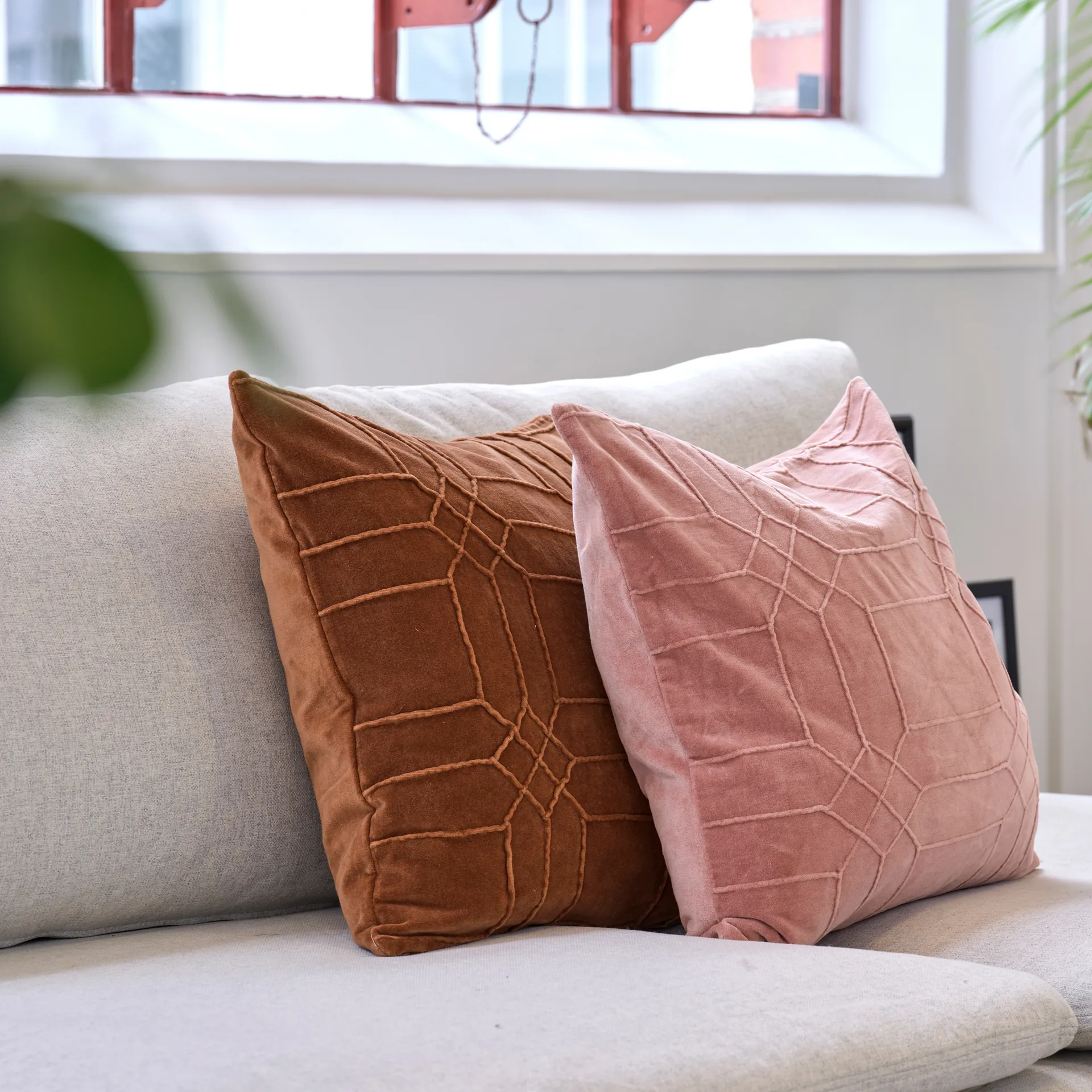 Delhi Kissenbezug 50 x 50cm, Dusty coral Classic Collection