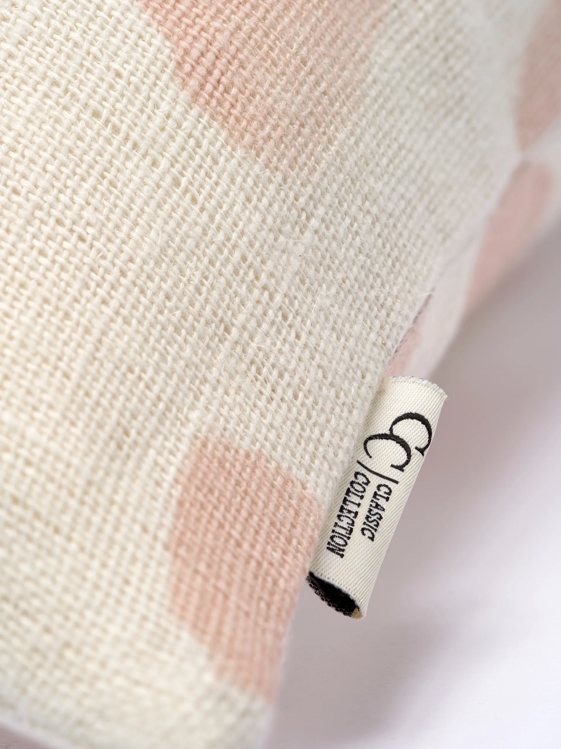 Dotty Kissenbezug 50 x 50cm, Weiß-rose smoke Classic Collection