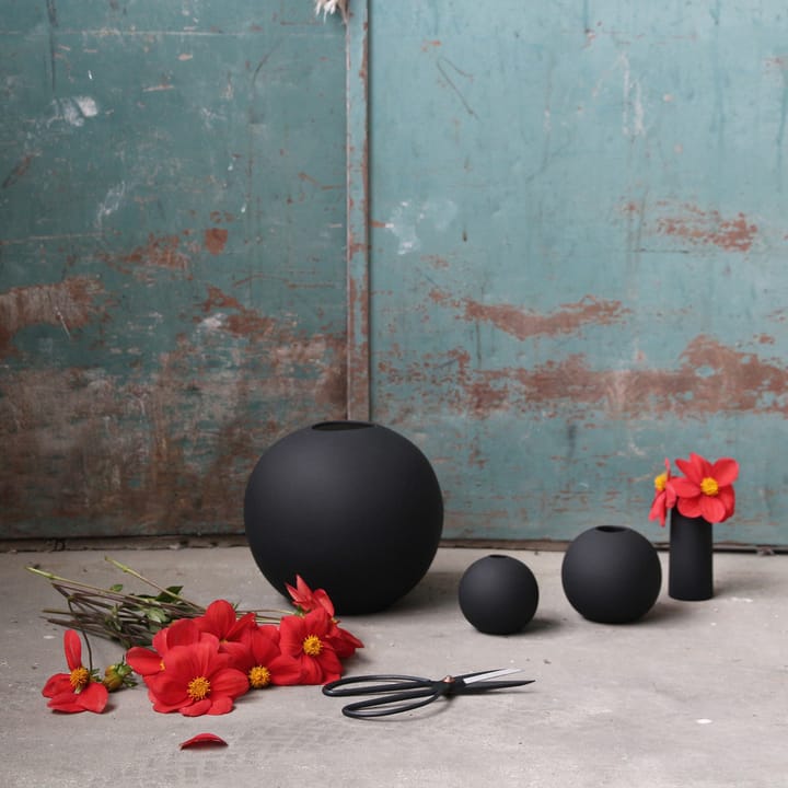 Ball Vase black, 8cm Cooee Design