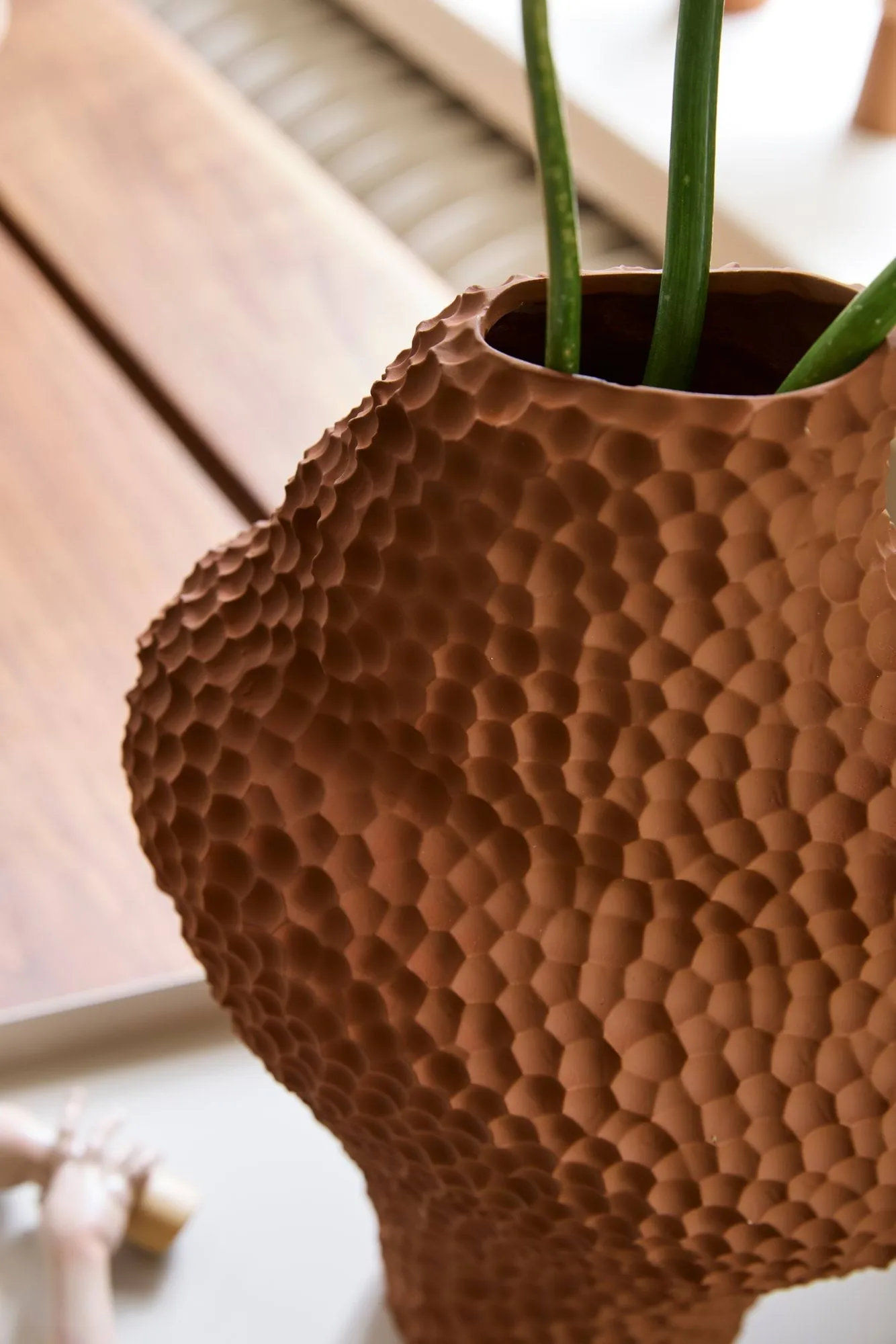 Isla Vase 32cm, Terrakotta Cooee Design