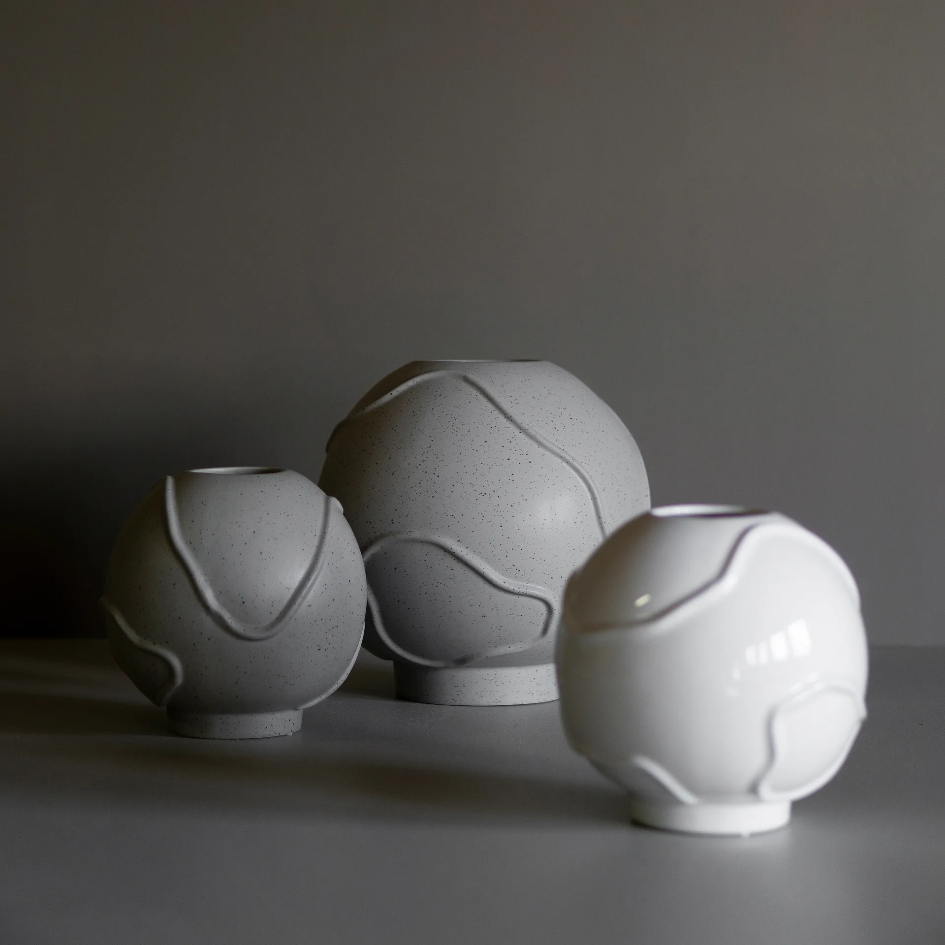 Form Vase Ø18cm, Shiny white DBKD