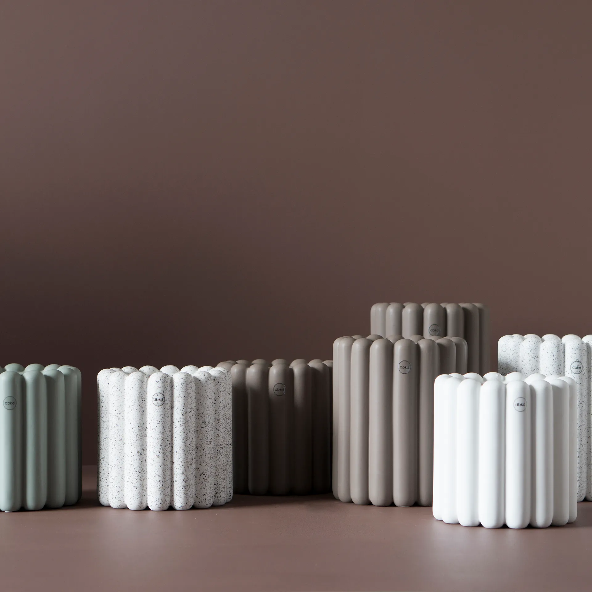 Mist Blumentopf klein Ø19x19 cm, Dust DBKD