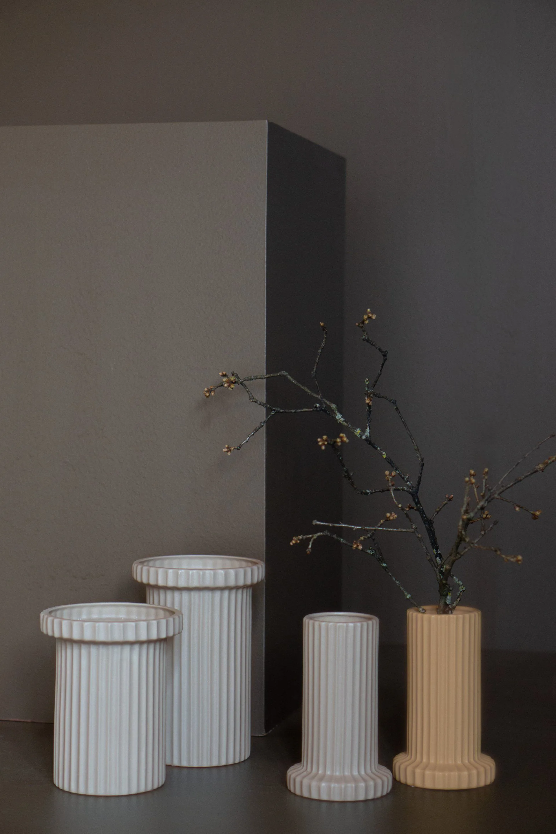 Stripe Blumentopf groß h22cm Ø12 cm, Sandy mole DBKD