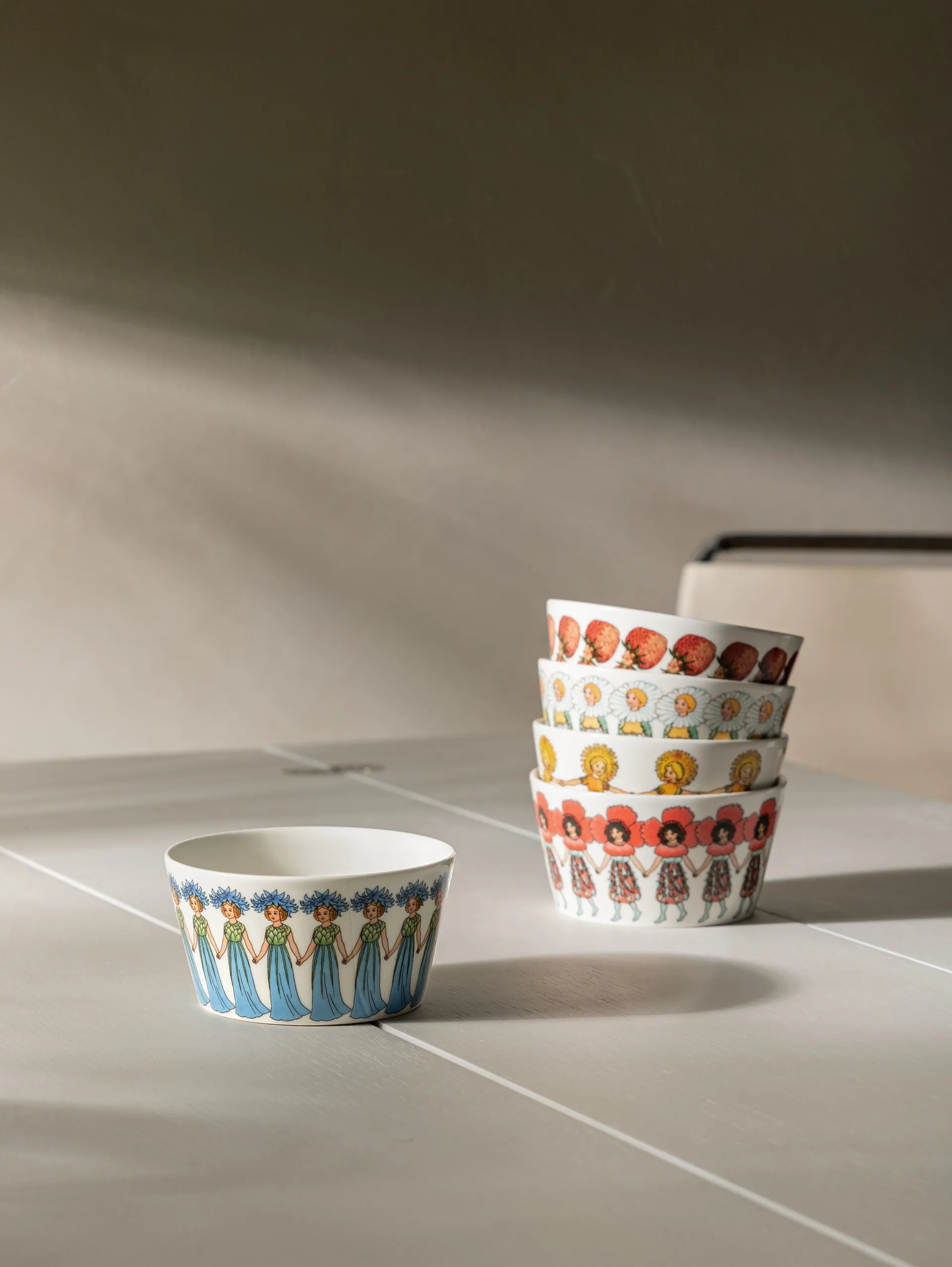 Familjen Jordgubbe Schale, 50cl Design House Stockholm