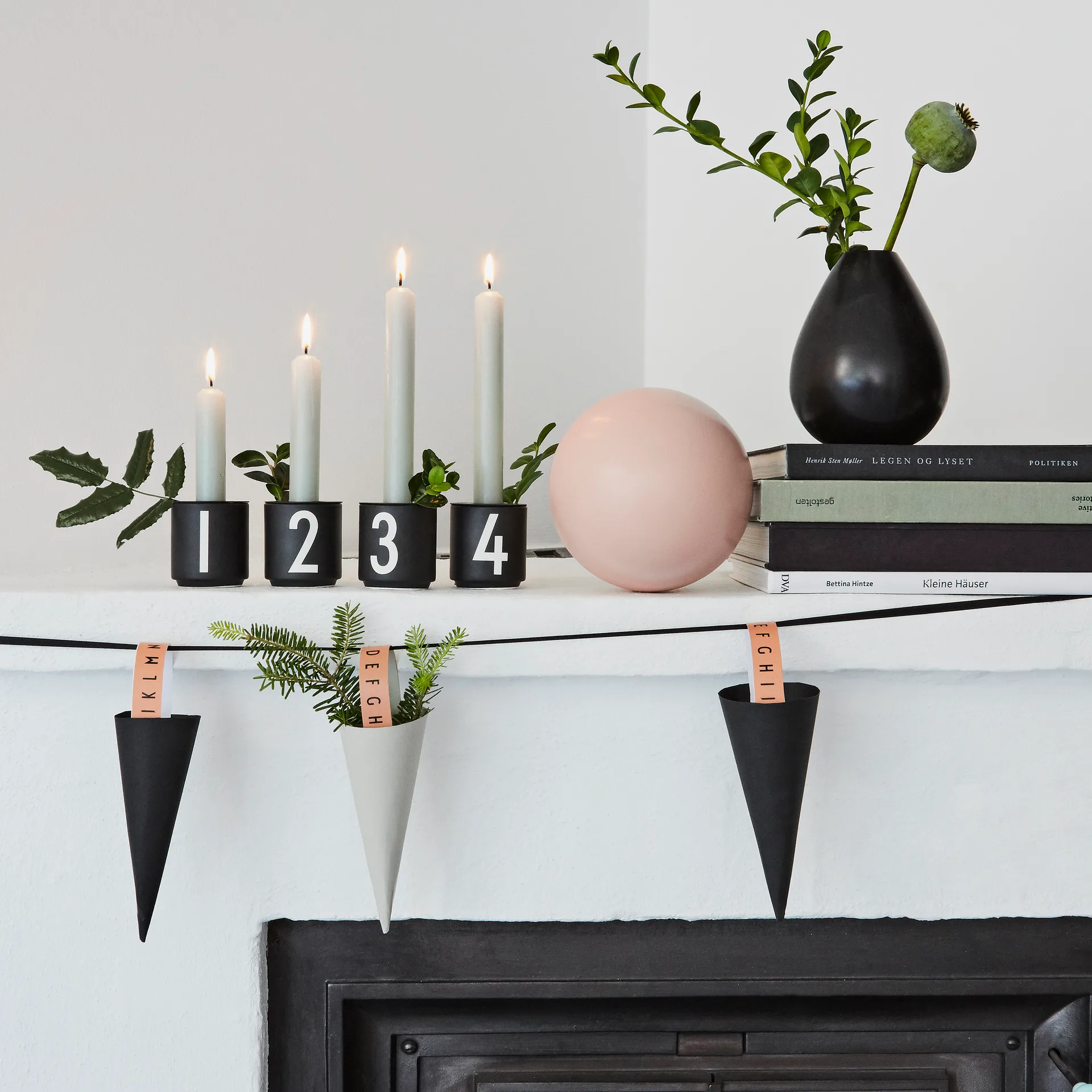 Design Letters Espressotassen 4er Pack schwarz, Black Design Letters