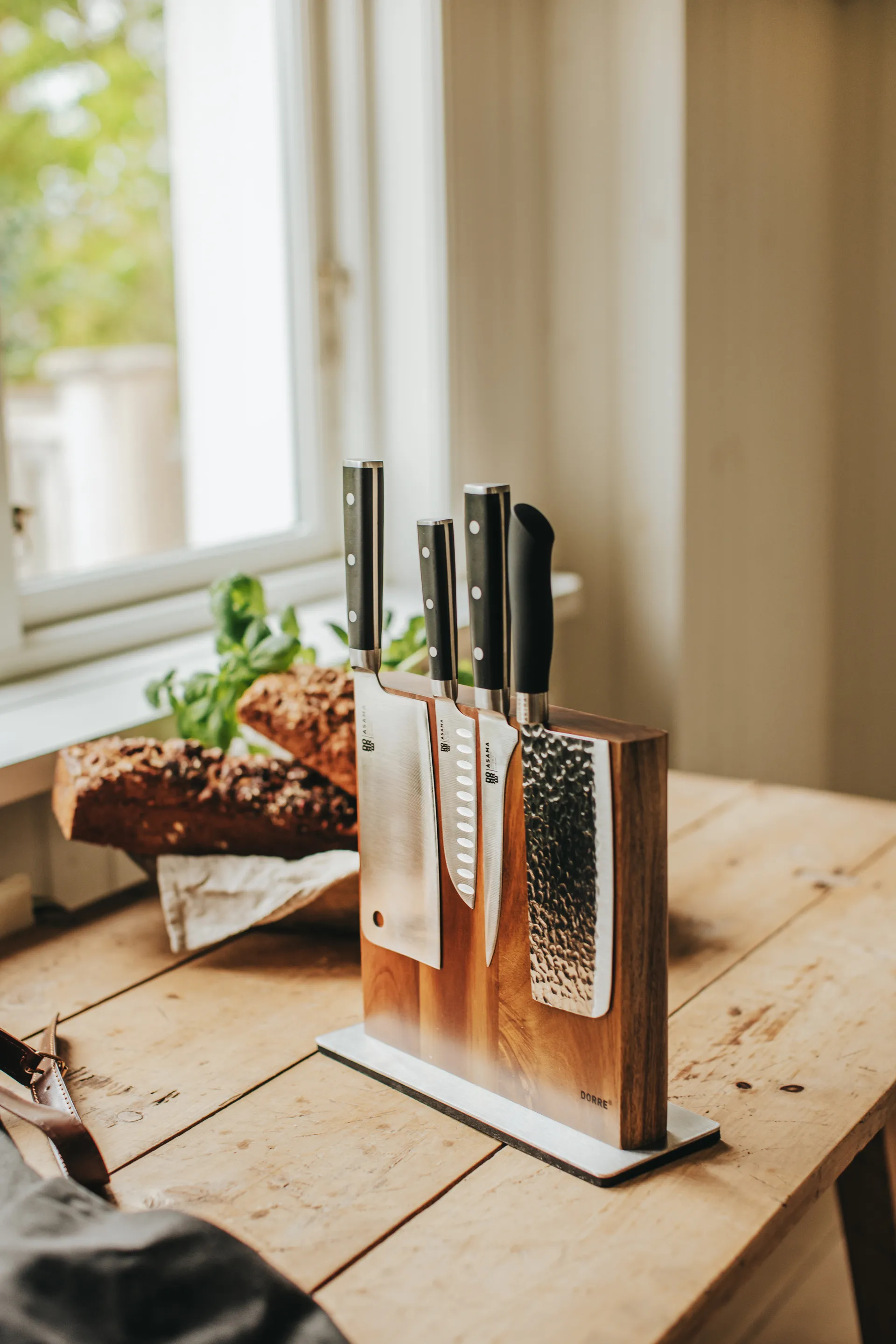 Asama Santokumesser 13 cm, Schwarzer Griff Dorre