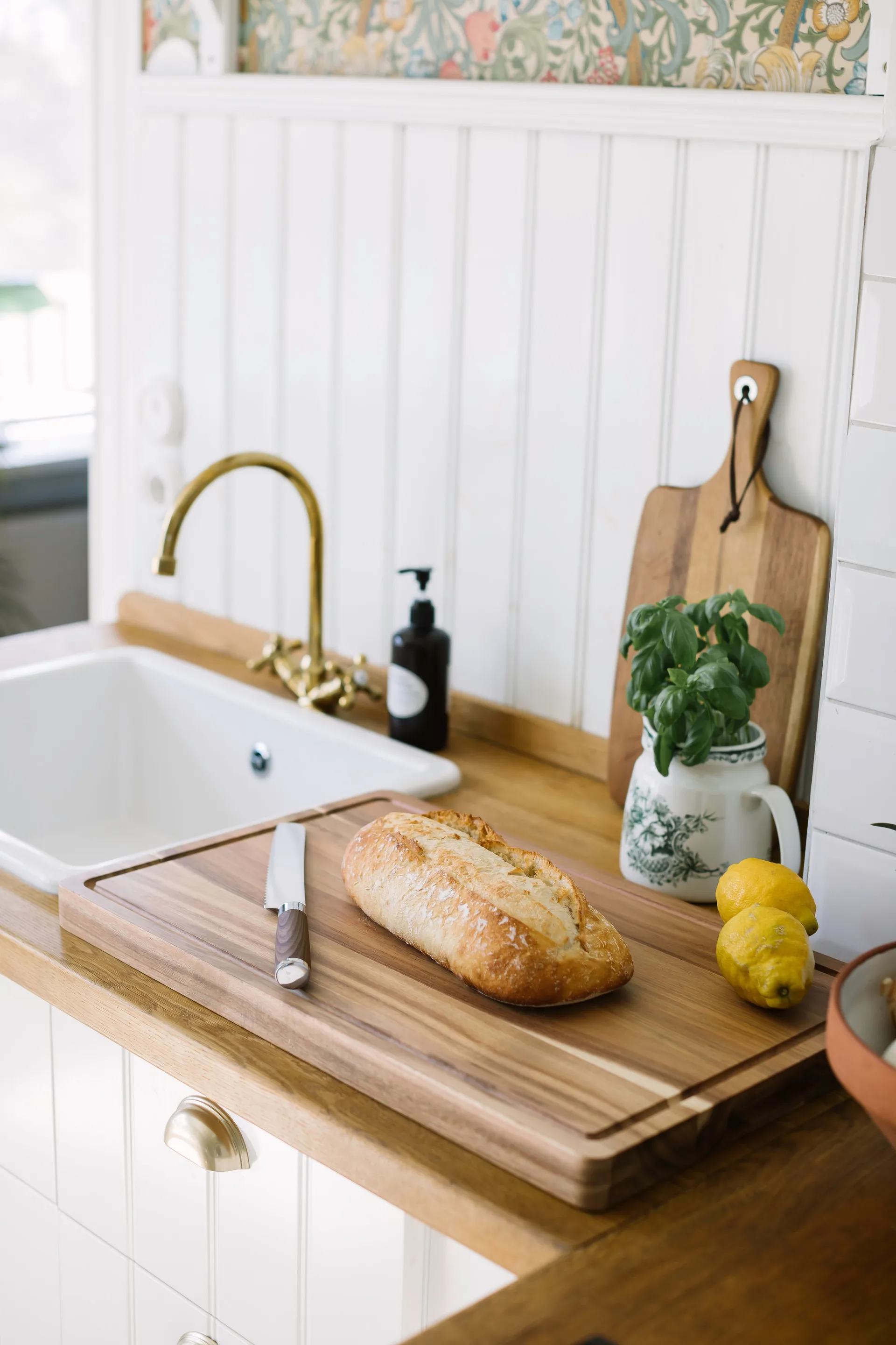 Skyle Schneidebrett 35 x 56cm, Akazie Dorre