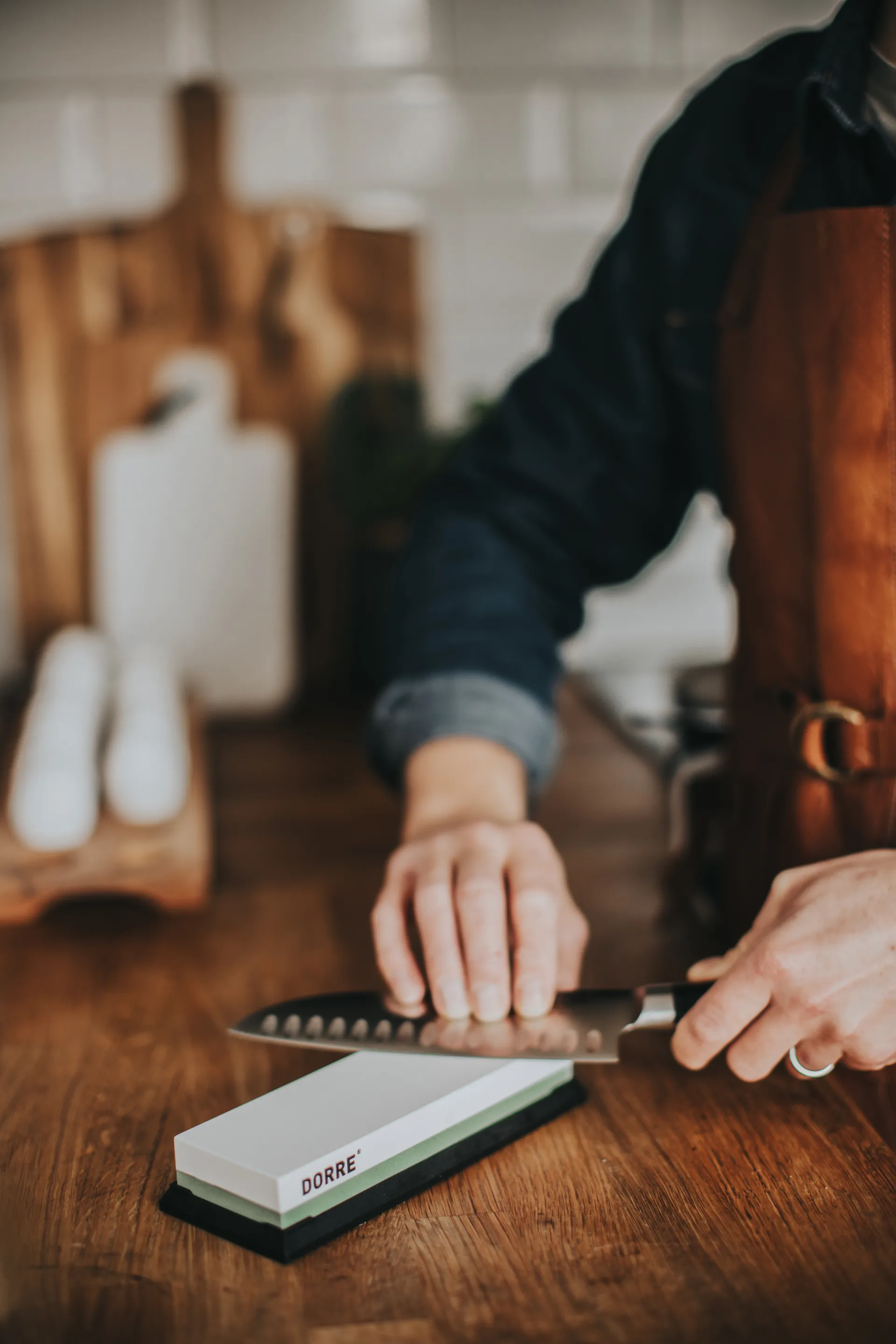 Suri Schleifstein Gummibasis 18x6x3 cm, 1000/3000 körnig Dorre