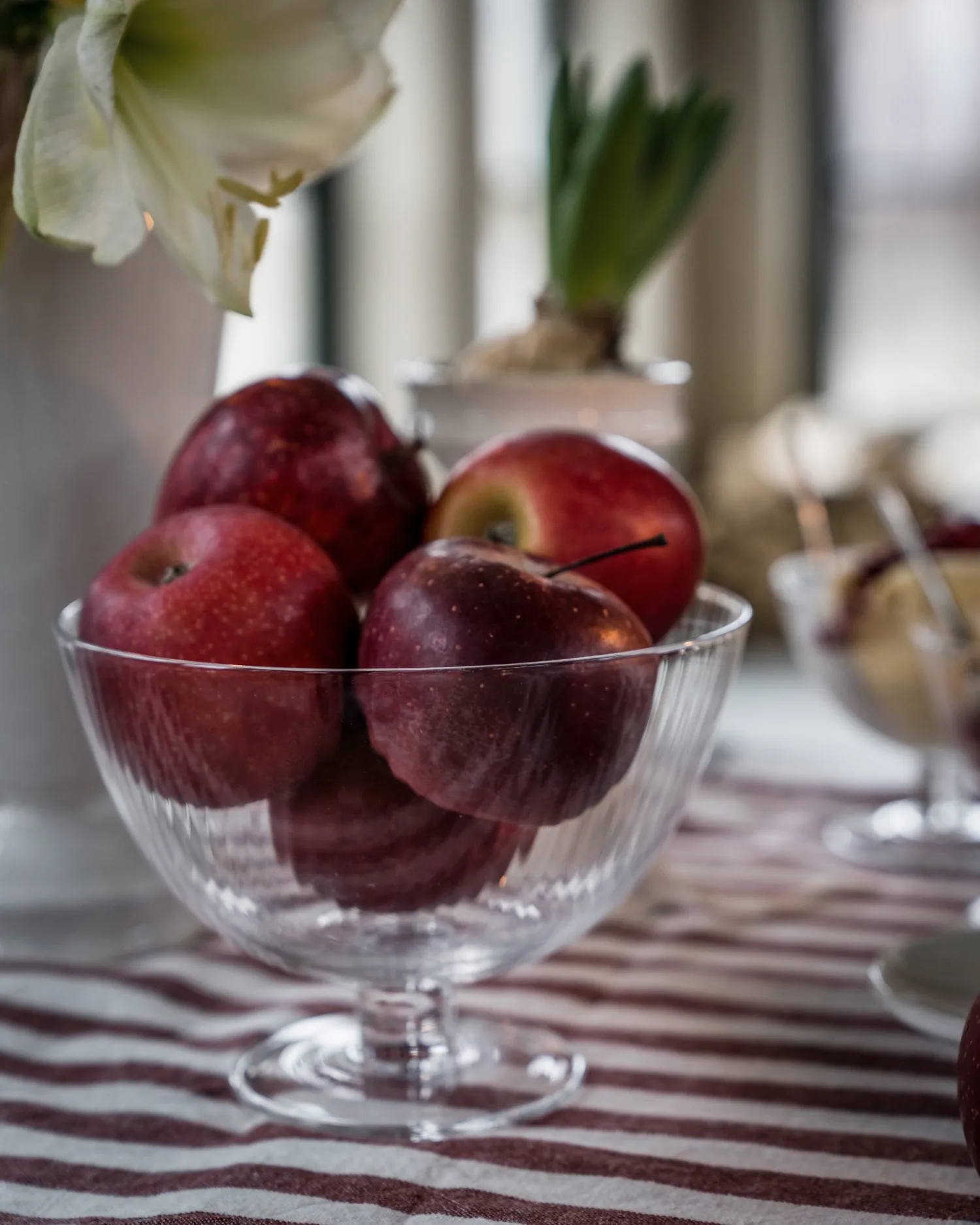 Ernst Glasschale auf Fuß, Ø16,5 cm ERNST