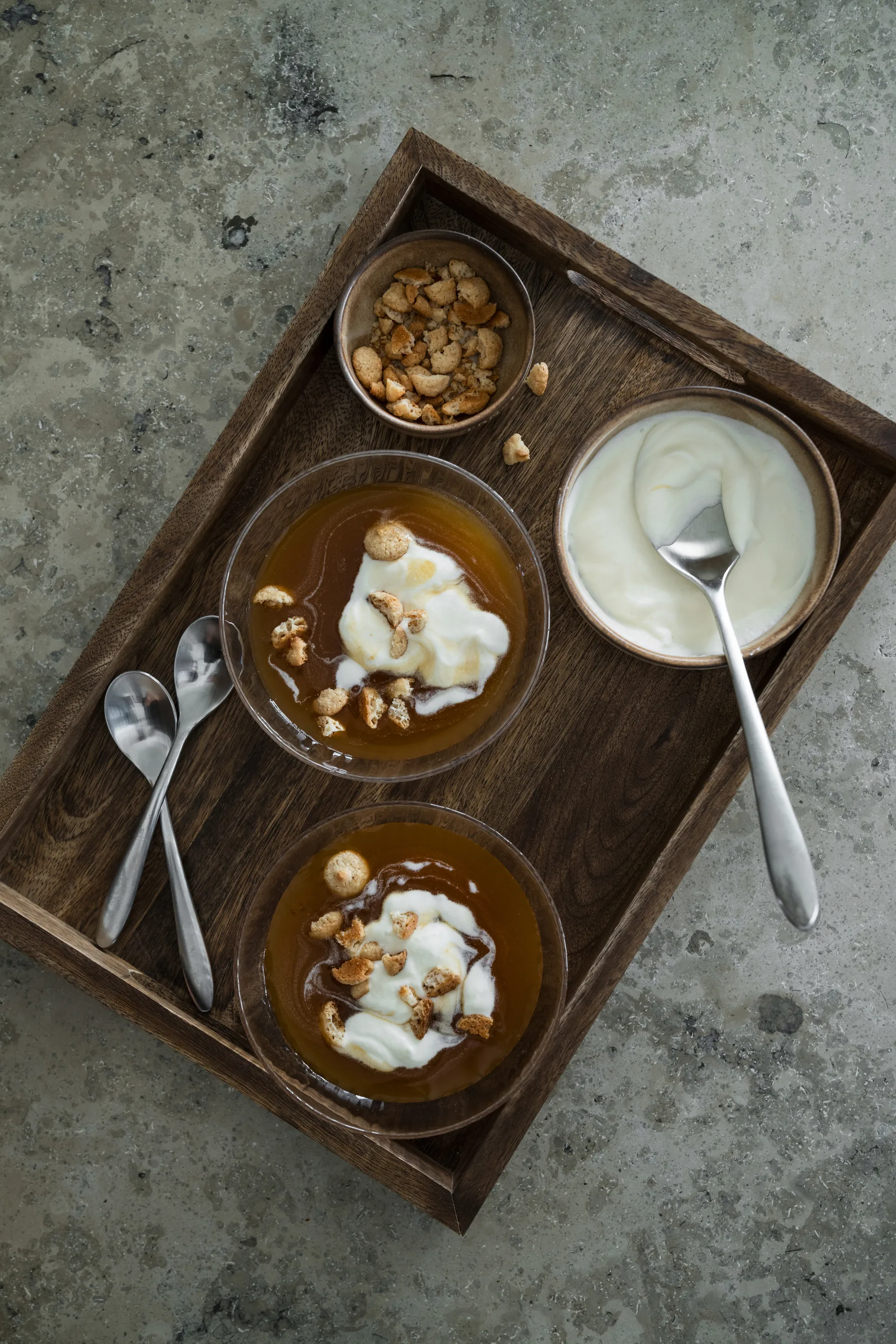 Ernst Serviertablett 25x36 cm, Dunkelbraun ERNST