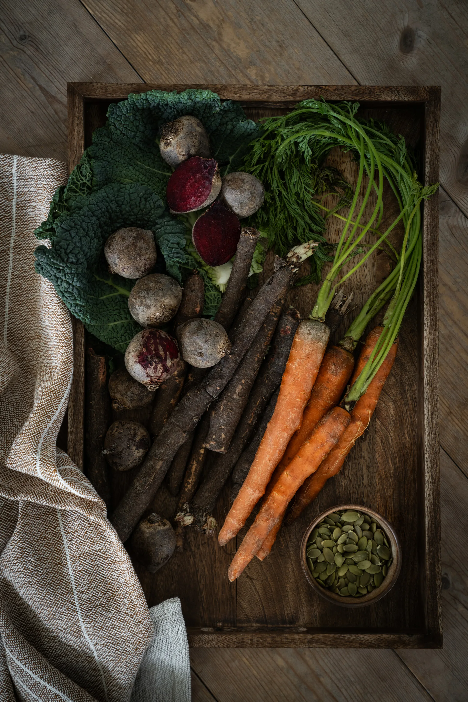 Ernst Serviertablett 30x45 cm, Dunkelbraun ERNST