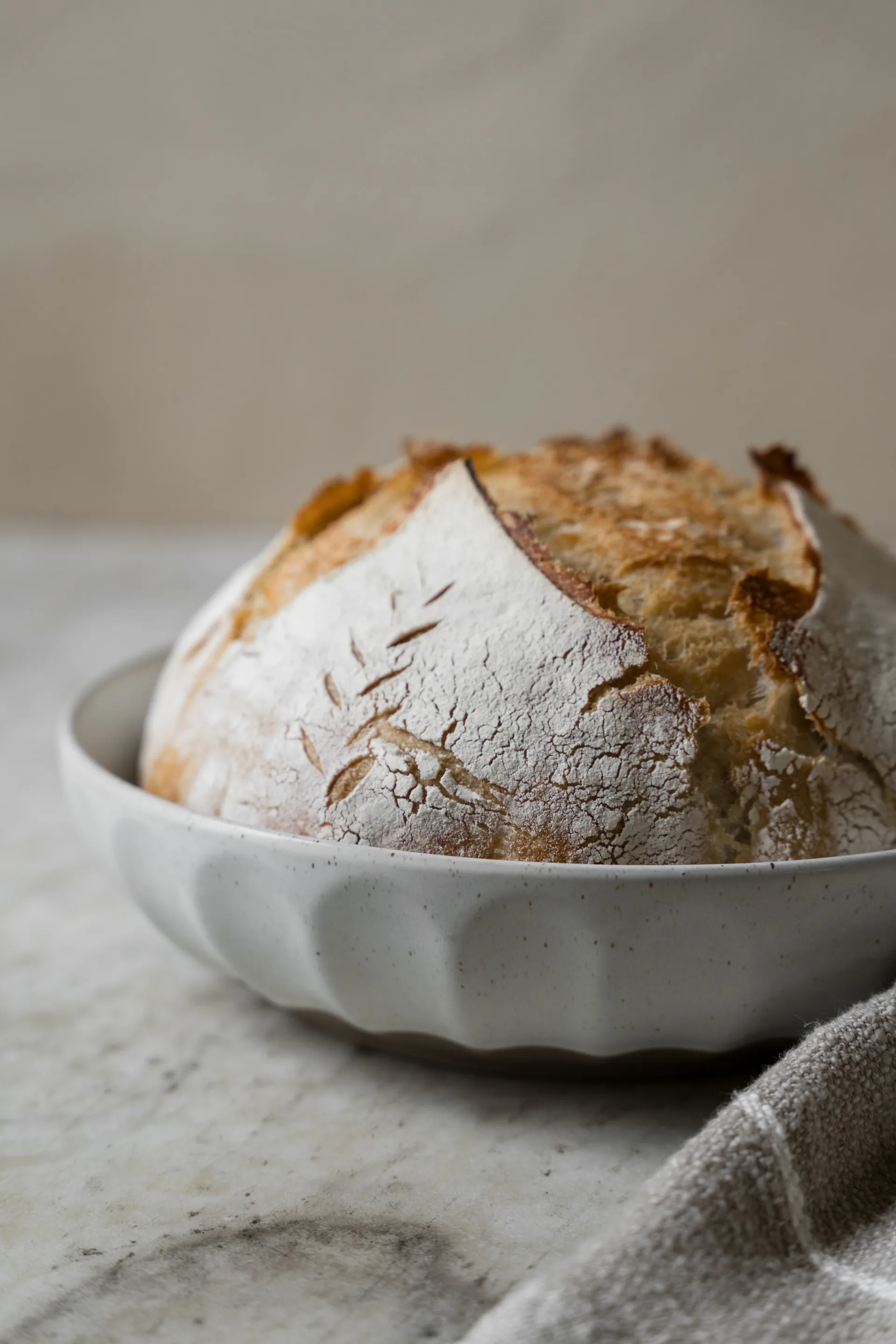 Ernst Steingutschüssel, Weiß-natur, Ø24 cm ERNST