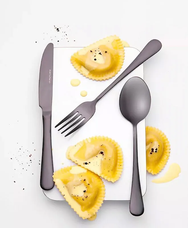 Eternum Napoli Besteckset 16-teilig, Schwarz Eternum