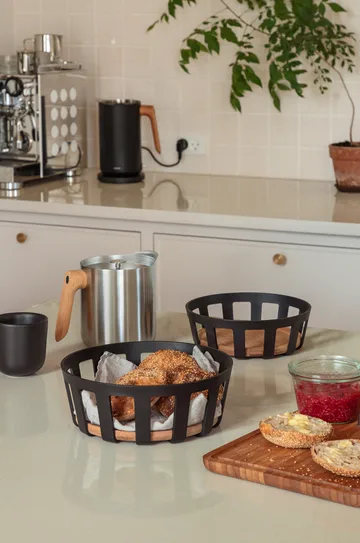 Nordic kitchen Brotkorb - Black, groß, Ø24,5 cm - Eva Solo
