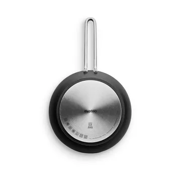 Professional Laser Titanium Slip-Let Bratpfanne - Black, Ø24 cm - Eva Solo