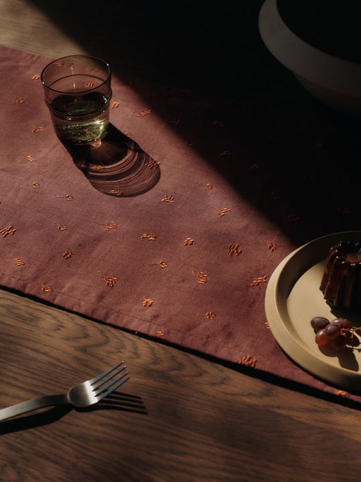 Baies Läufer 40x180 cm, Dark grape-picante Ferm Living