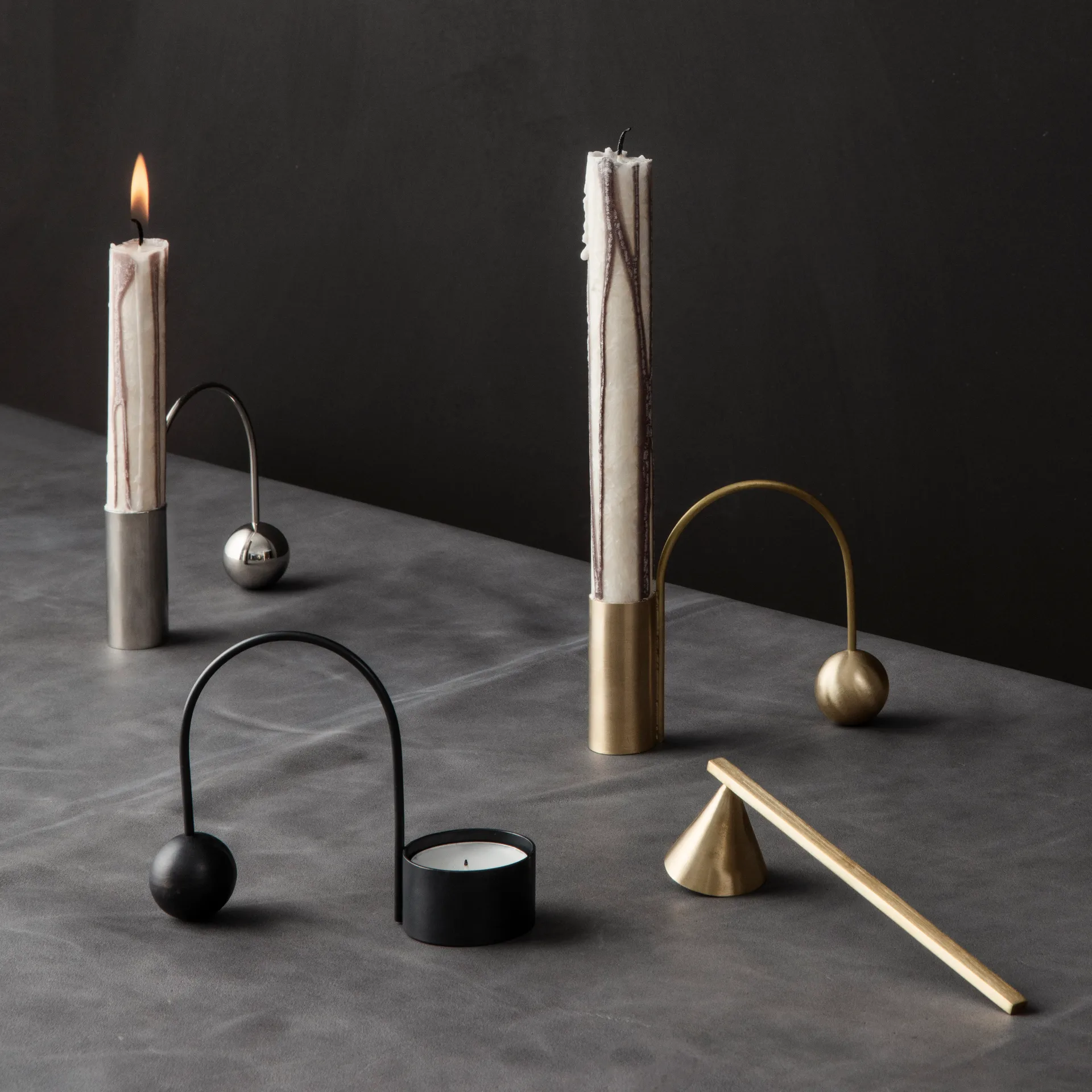 Balance Messing Kerzenhalter, Kerze Ferm Living