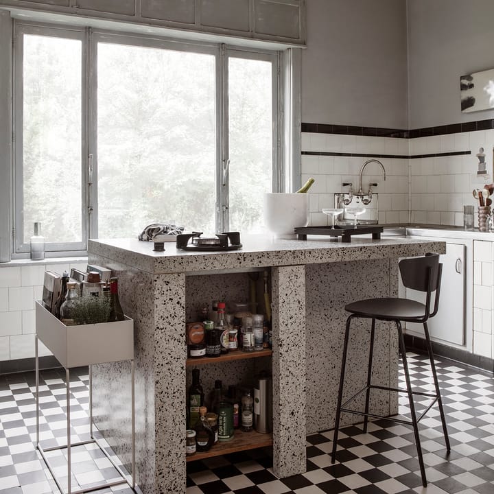 Bon Holztablett small, Schwarz gebeizte Eiche Ferm Living