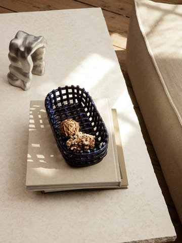 Ceramic geflochtener Korb oval 15 x 30cm - Blau - Ferm Living