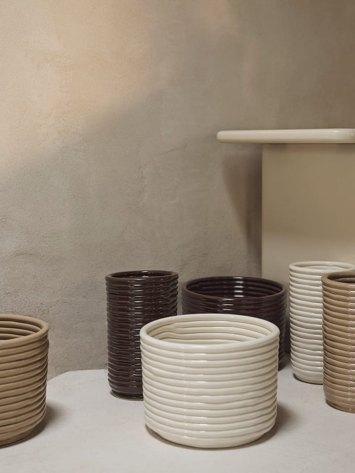 Corduroy Vase 21 cm, Carob Brown Ferm Living