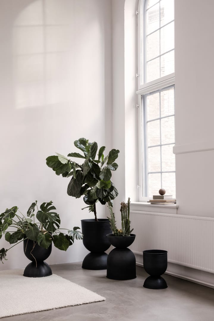 Hourglass Blumentopf extra small Ø21 cm, Schwarz-dunkelgrau Ferm Living