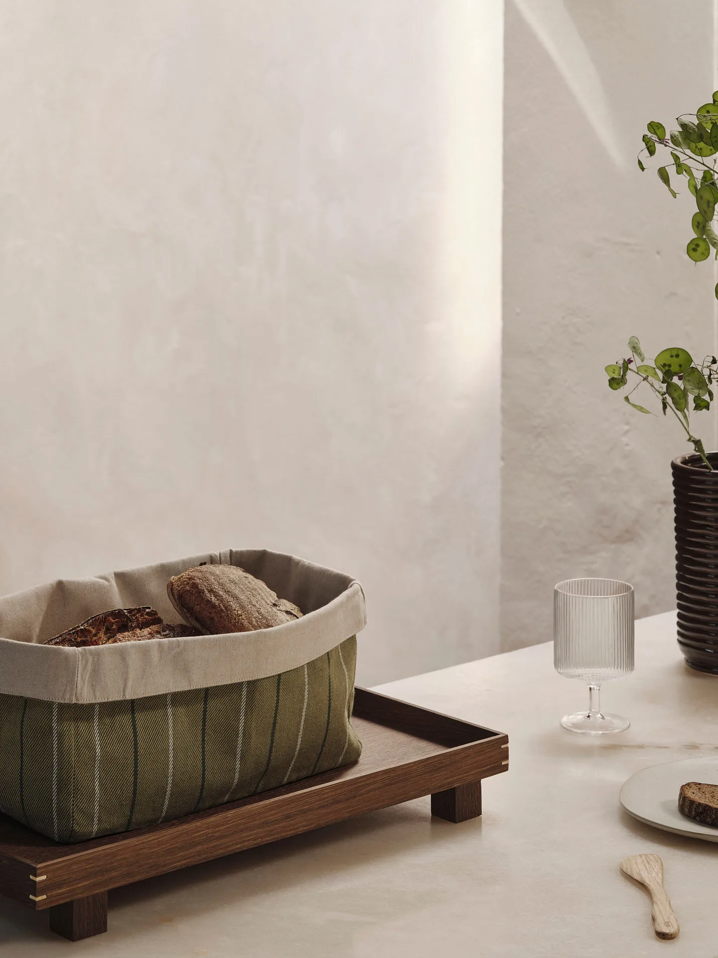 Ito Kitchen Basket Brotkorb 19x30 cm, Natural-seaweed Ferm Living