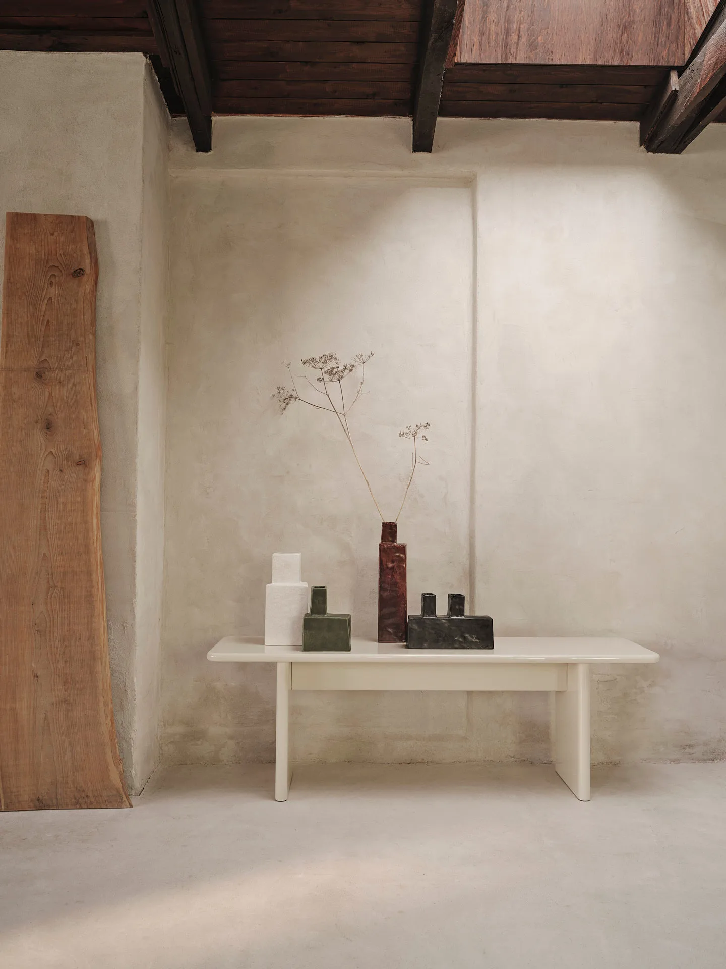 Koa Vase H17, Black Ferm Living