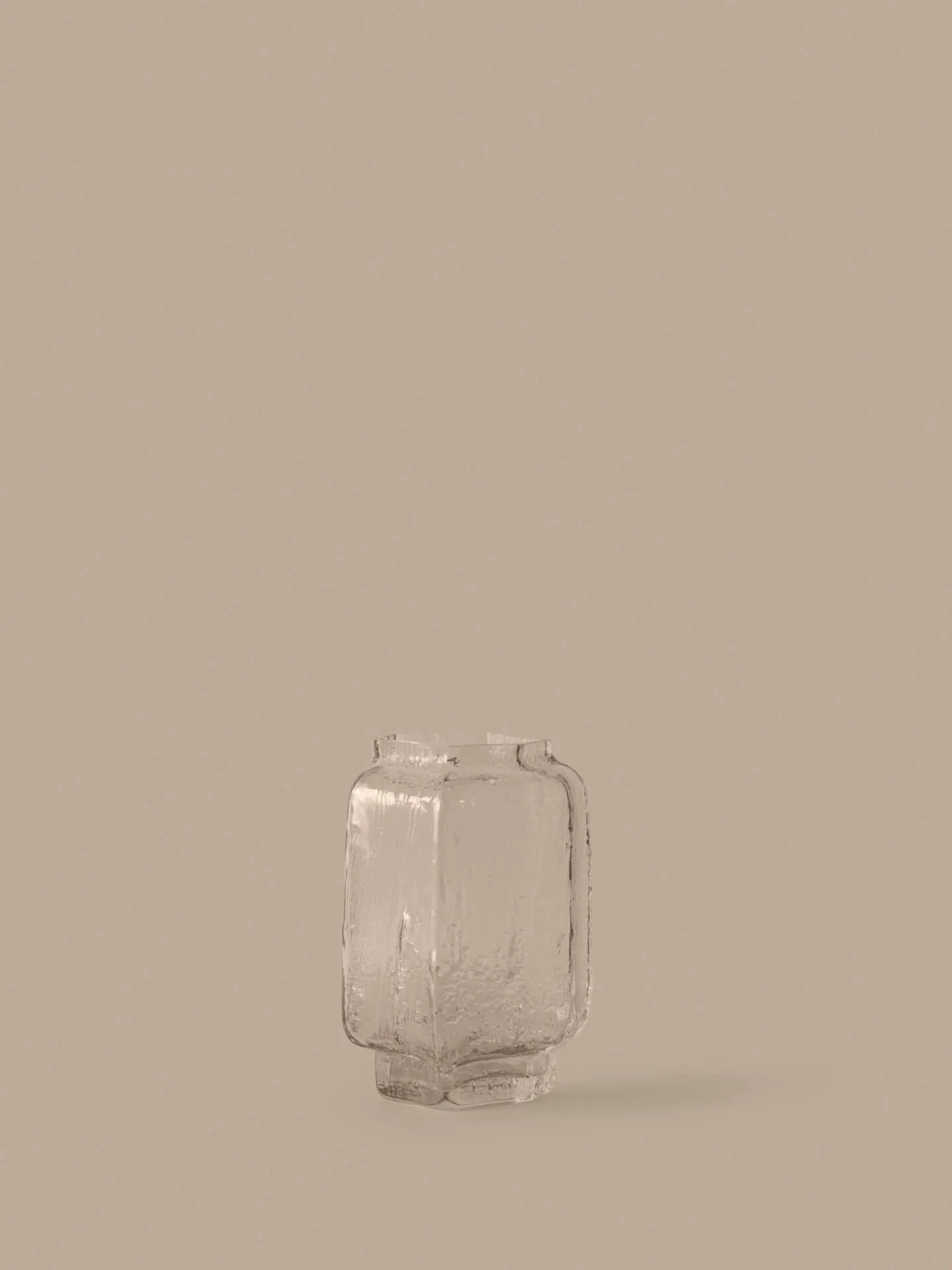 Mokuri Vase, Klar, 25 cm Ferm Living