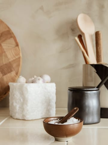 Petite Salzschale mit Löffel 2 Teile - Chocolate - Ferm Living